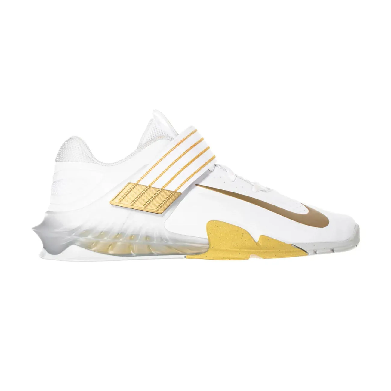 Versatile Everyday Wear Nike Savaleos