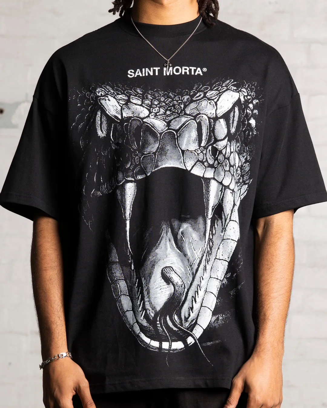 Saint Morta Snake Eyes Boxy T-Shirt Black Chic and Cozy