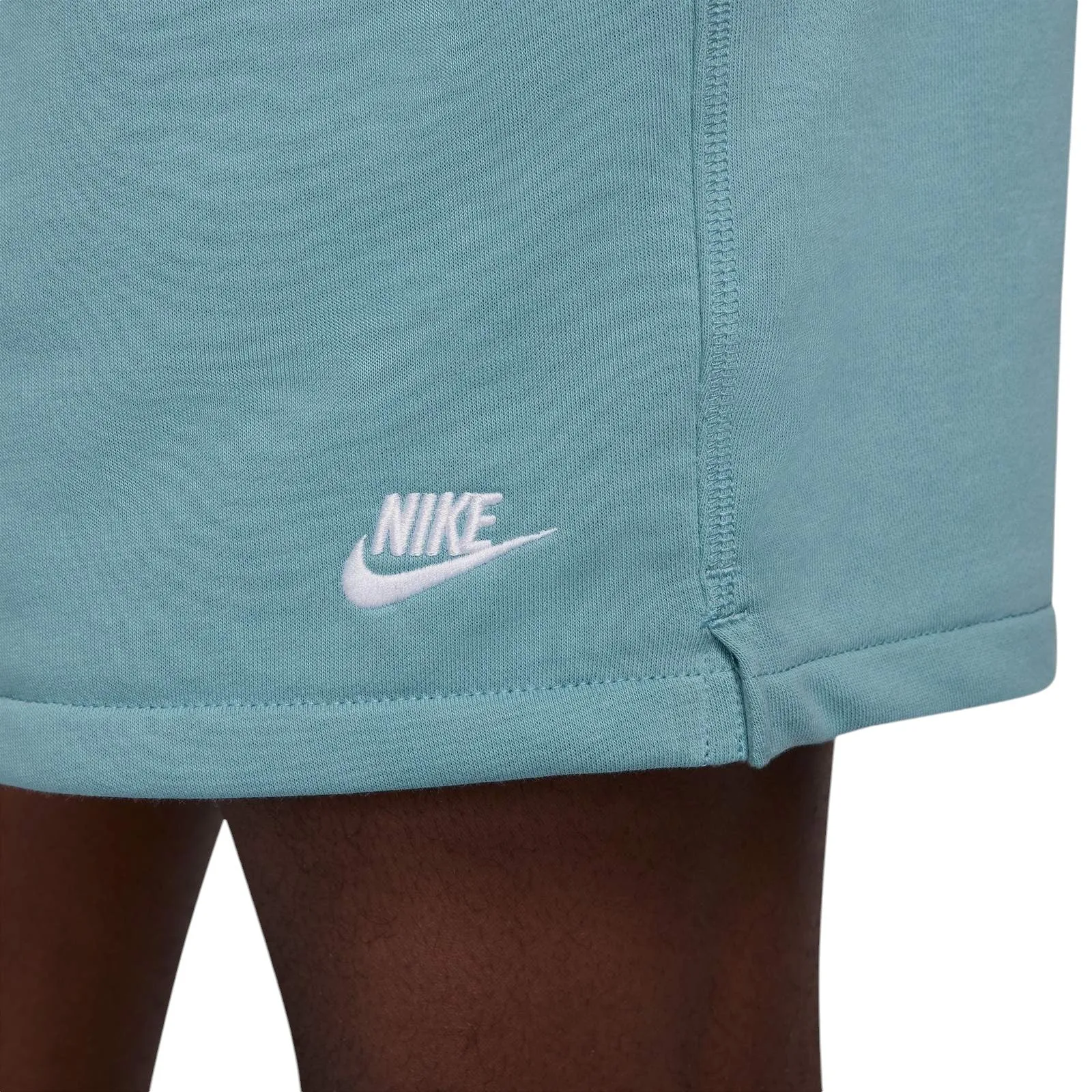 Nike Club Men's French Terry Flow Shorts Adaptive Tension Control