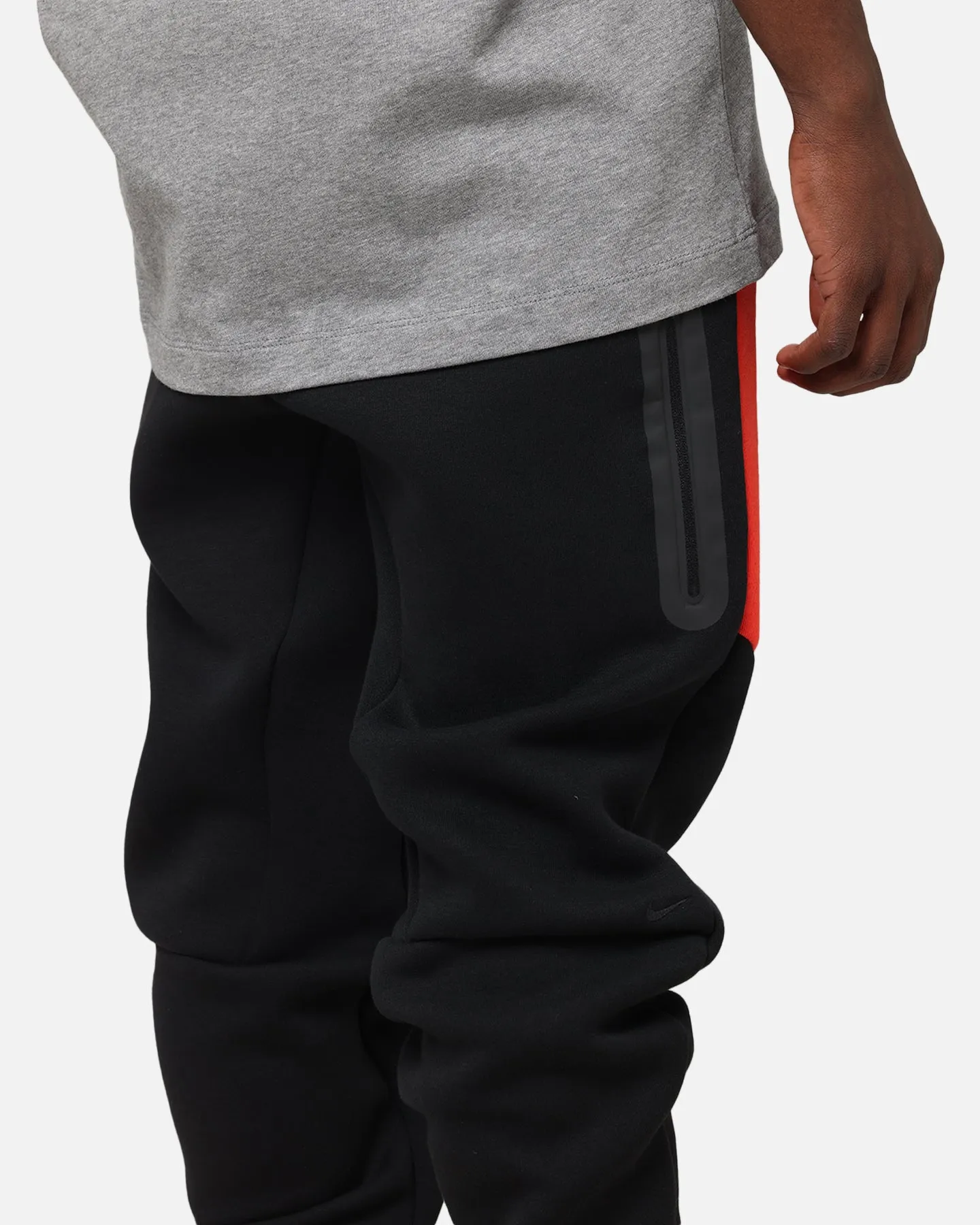 Nike Sportswear Tech Fleece Joggers Lt Crimson/Black StaticResistantMaterial elastic waistband