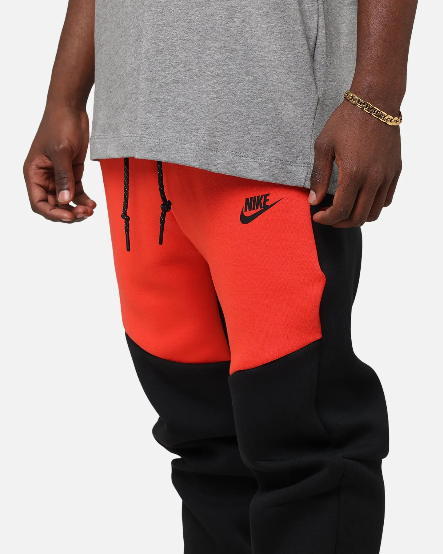 Versatile Wear NoiseReducingFabric Nike Sportswear Tech Fleece Joggers Lt Crimson/Black