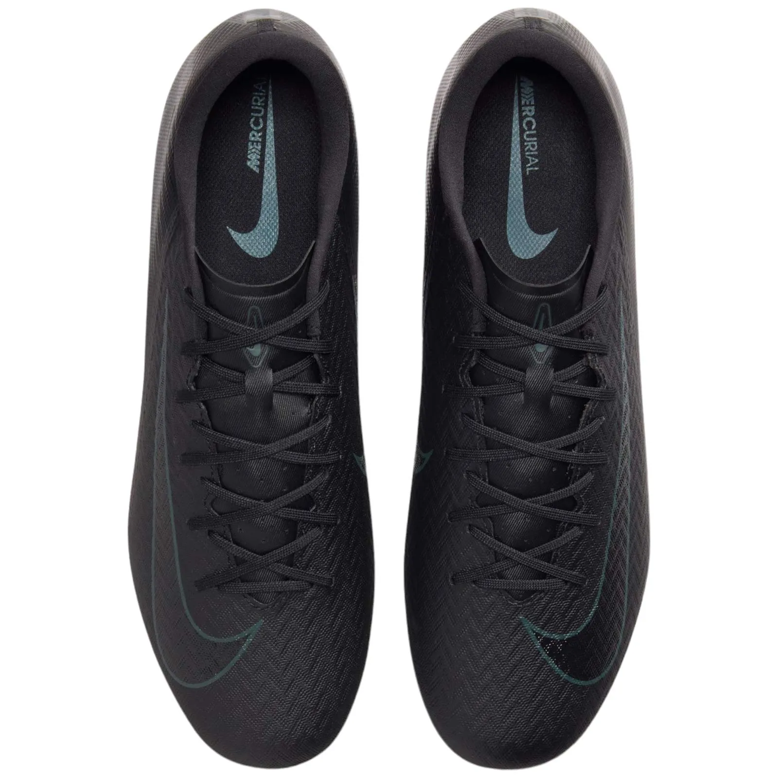 Slip Resistant Tread Configuration Nike Mercurial Vapor 16 Academy Multi-Ground Low-Top Soccer Football Boots