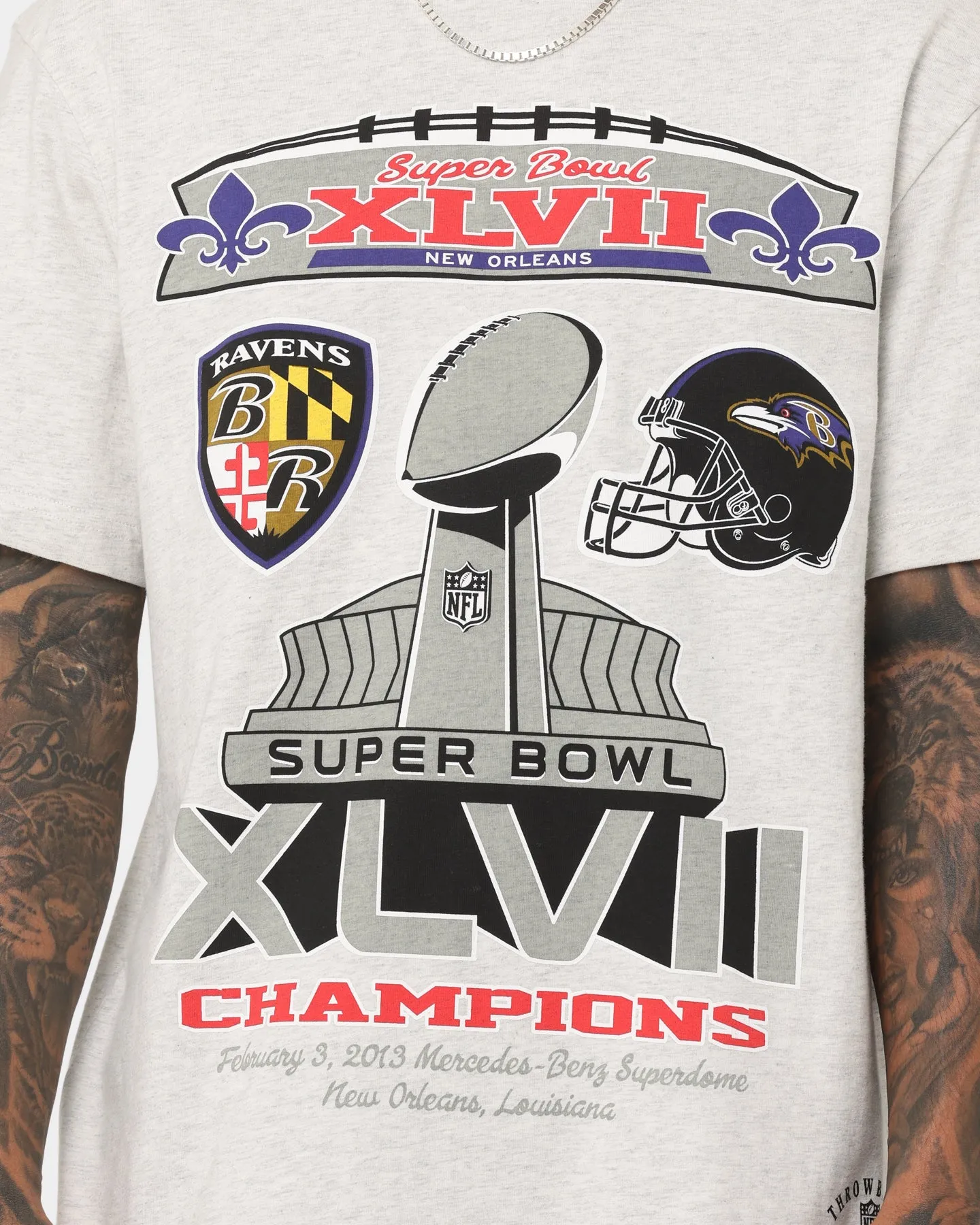 Mitchell & Ness New Orleans Ravens Superbowl Champions T-Shirt White Marle Seasonal top