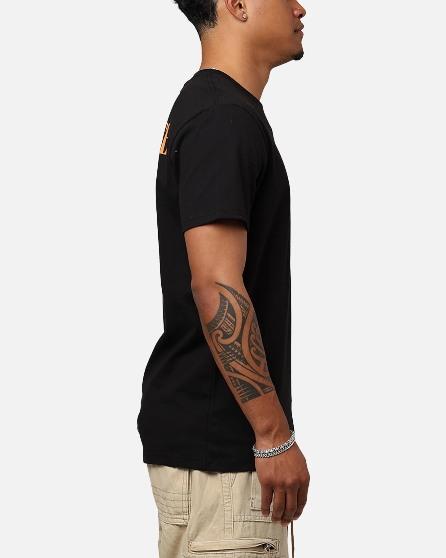 Overtime Paradise Parrots T-Shirt Black Comfy All-Day