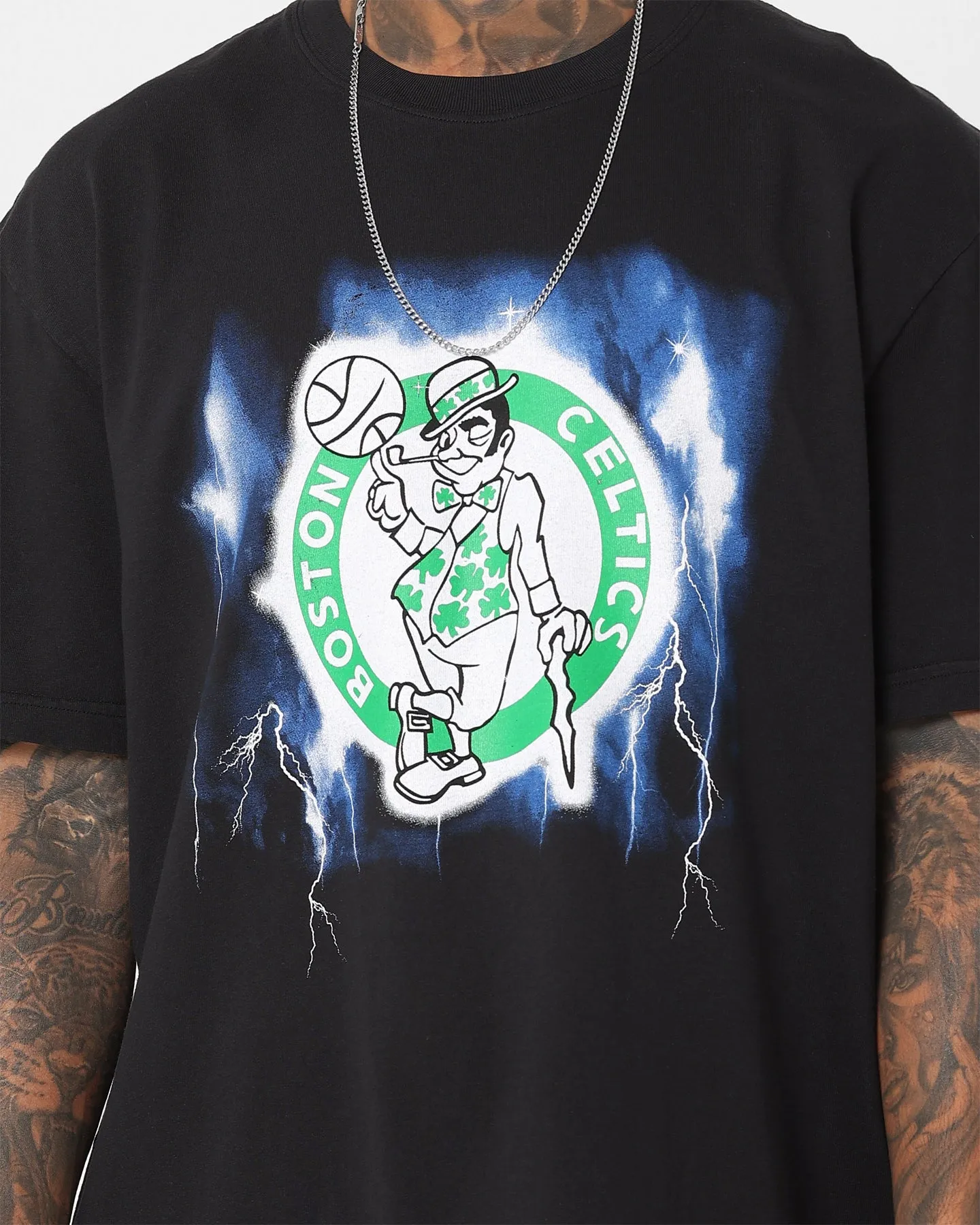Lightweight Layer Mitchell & Ness Boston Celtics Logo Lightning T-Shirt Black