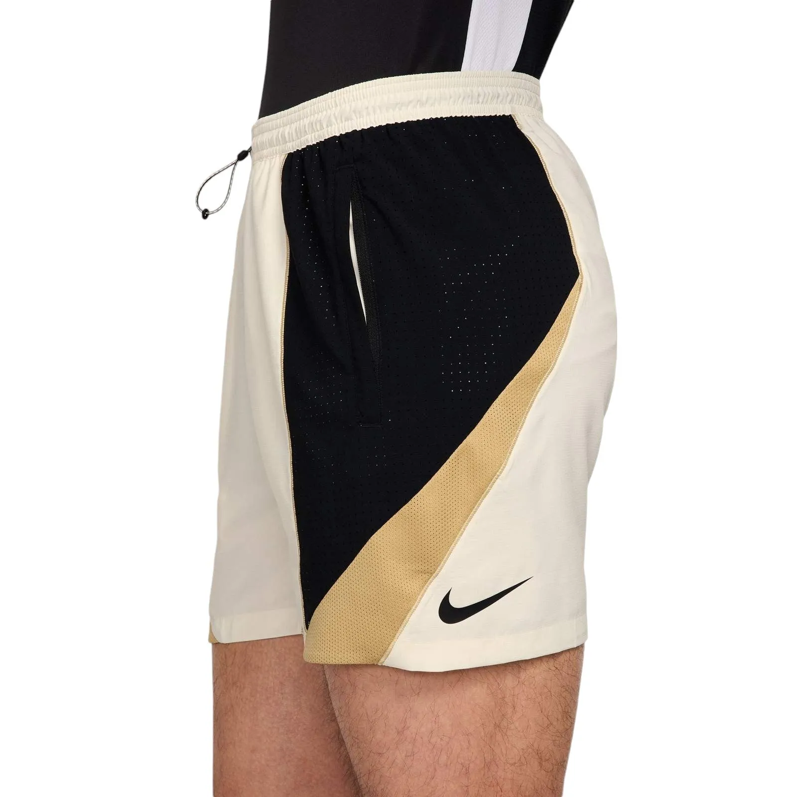 Nike Strike  Mens Dri-Fit 5" Soccer Shorts Stretch Support
