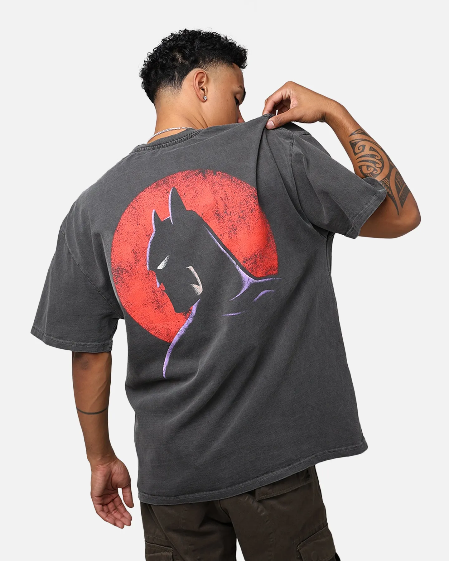 American Thrift X DC Batman The Animated Series Heavyweight Vintage T-Shirt Washed Black Quick Fit Fashion Fit