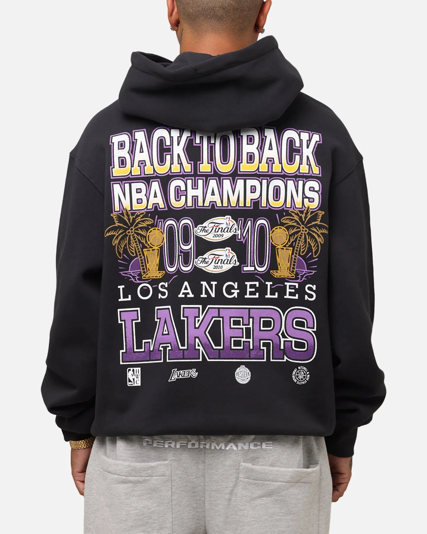 Mitchell & Ness Los Angeles Lakers Back To Back Hoodie Faded Black Anti Pilling Treatment minimalistic