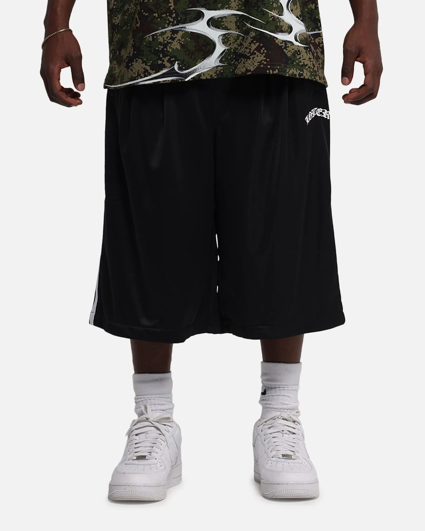 Casual Chic Soft Brushed Lining Loiter Track 3 Quarter Shorts Black