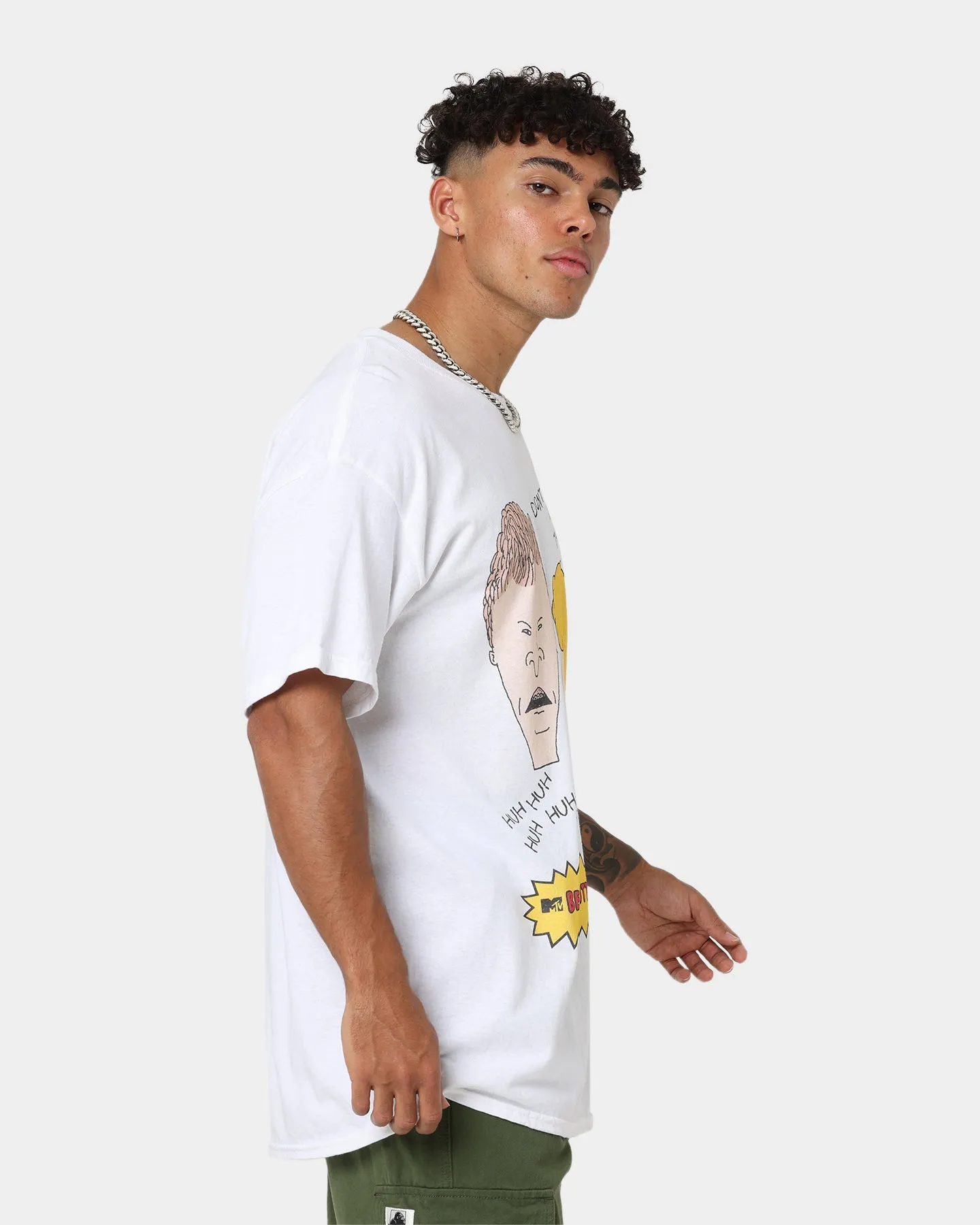 American Thrift American Thrift X Beavis & Butthead Stuff Sucks T-Shirt White Easy-to-Style Top Functional Look