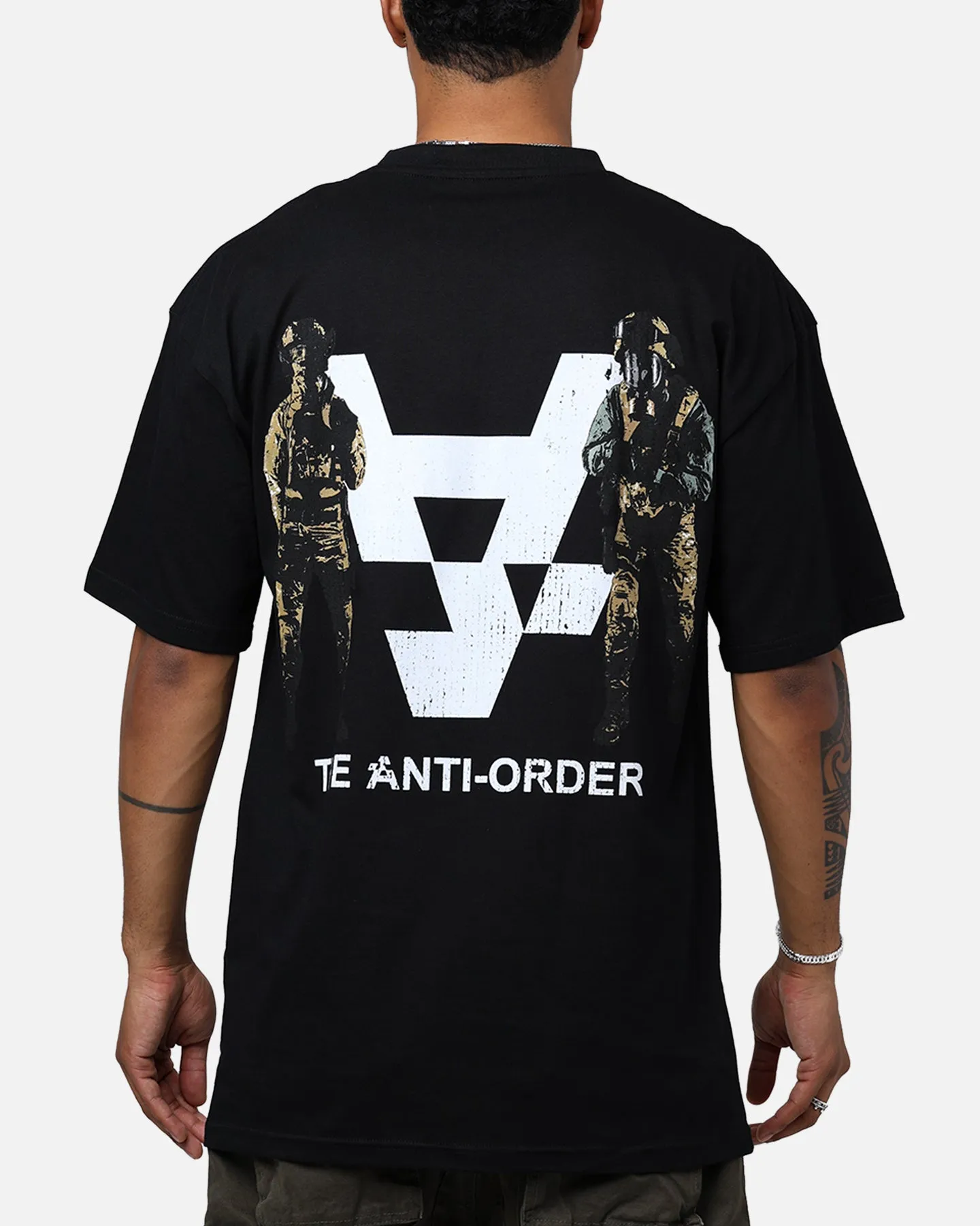 Chill Comfort Look The Anti Order Sergeant T-Shirt Black