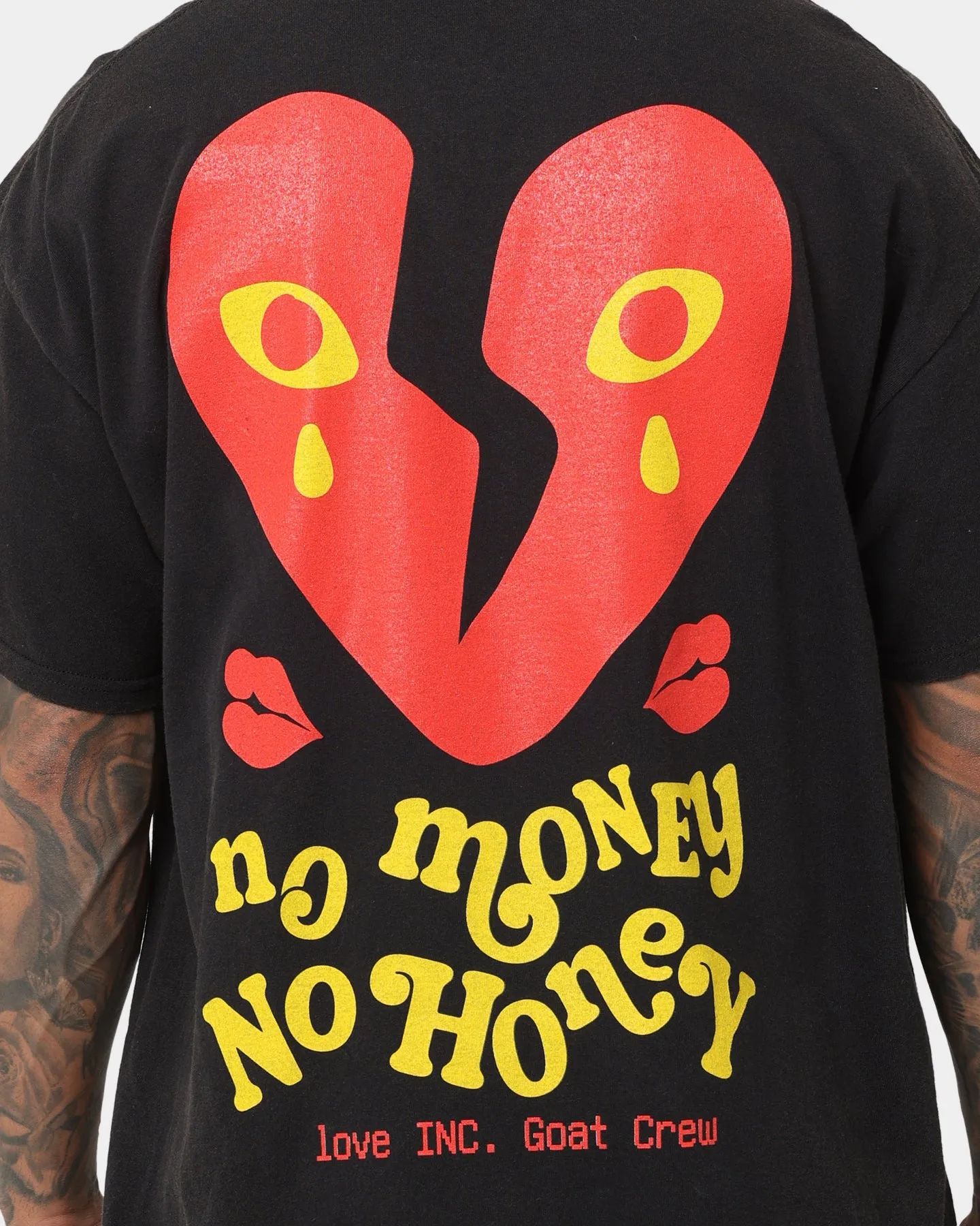 City Fashion Fashionable Layer Goat Crew No Money No Honey Vintage T-Shirt Black Wash