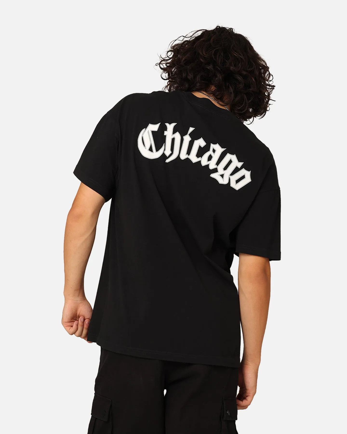 Majestic Athletic Chicago White Sox City Graphic T-Shirt Faded Black Subtle Details Flattering Design