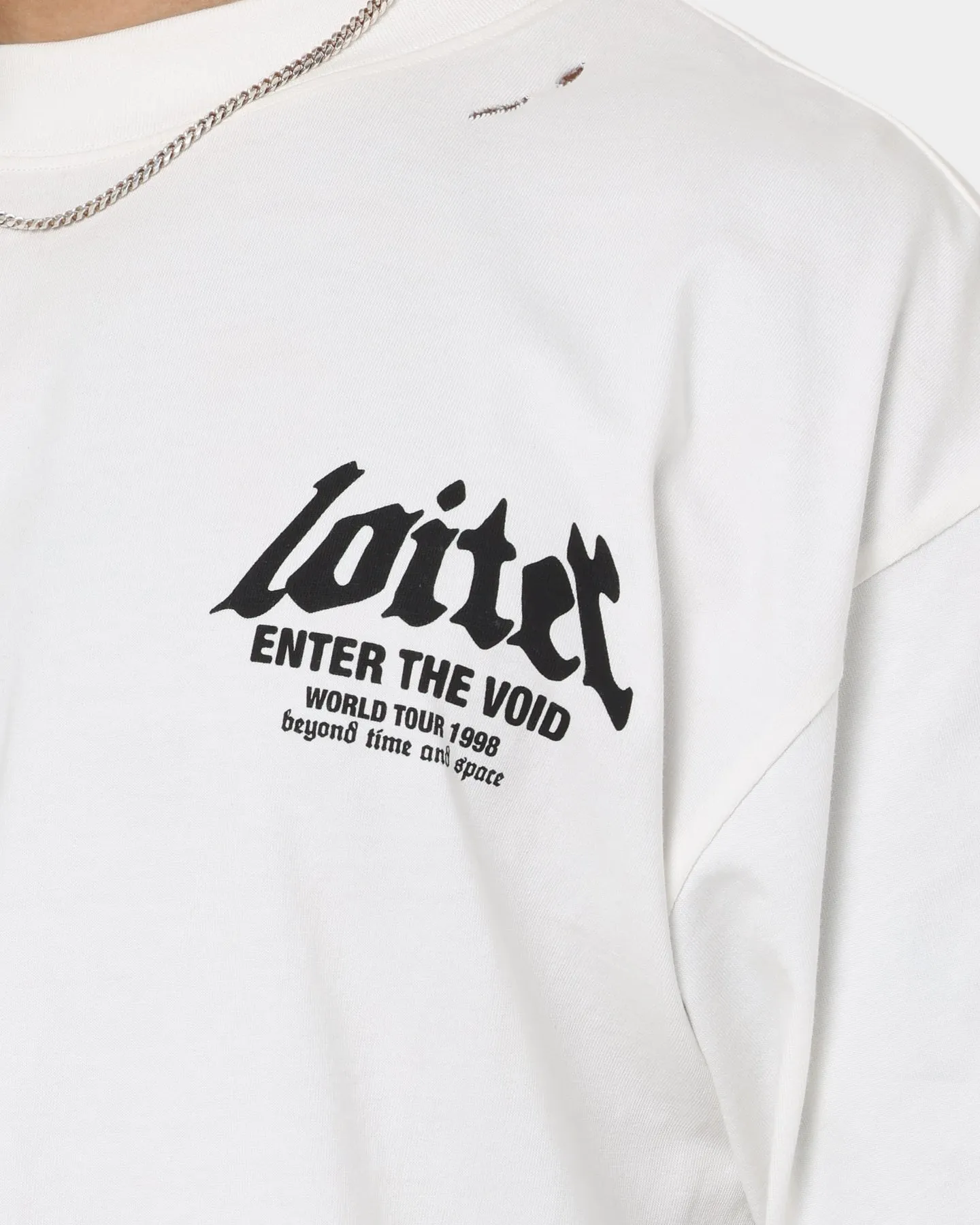 Essential Fit Loiter Retrograde T-Shirt Off White