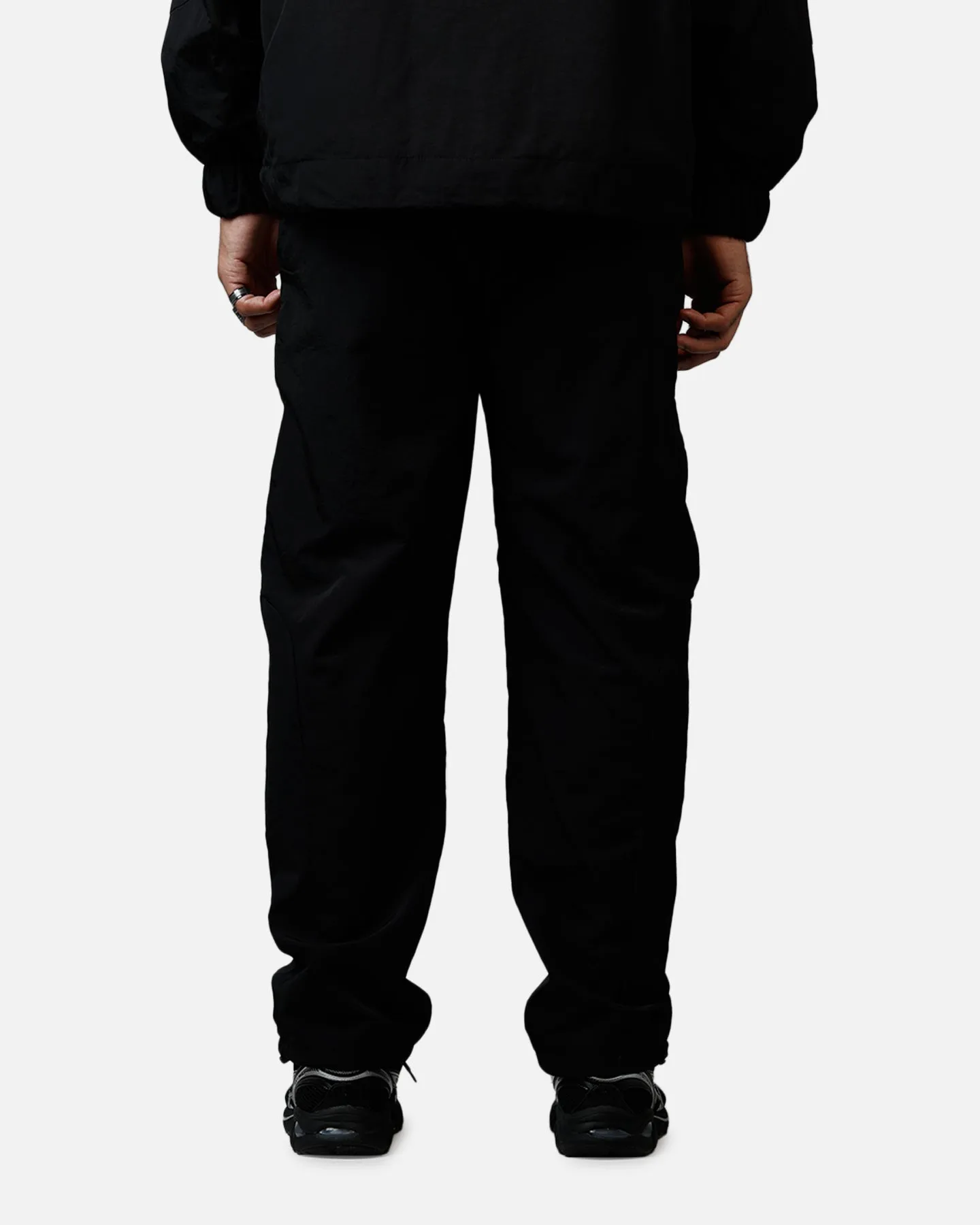 Softened Hem Chill Style Carre Sprint Panelled Nylon Joggers Black