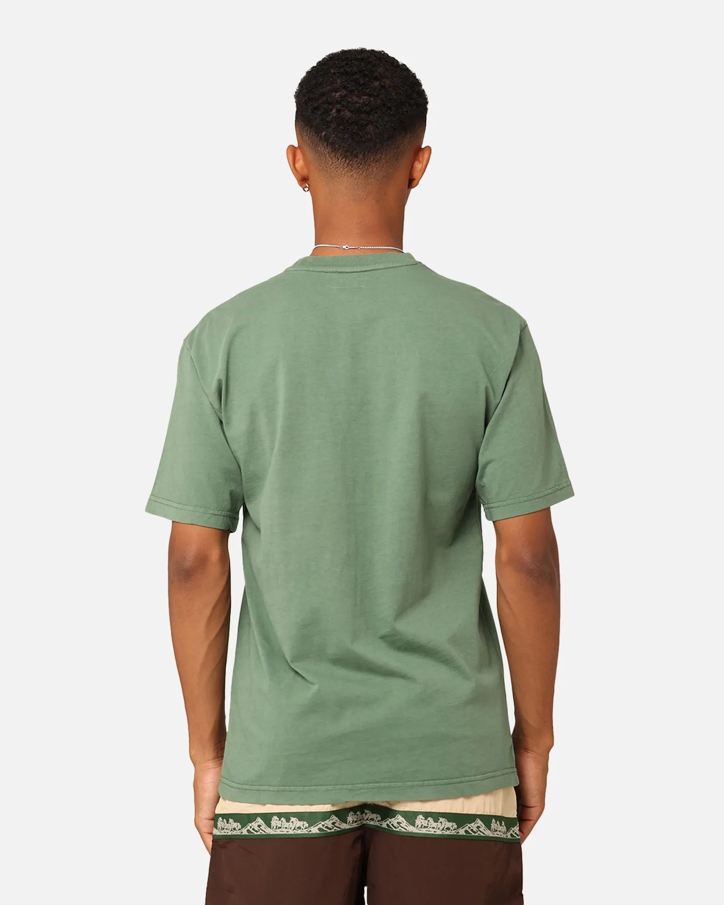 Market 32-Bit Bear T-Shirt Fern Lightweight Material Structured silhouette