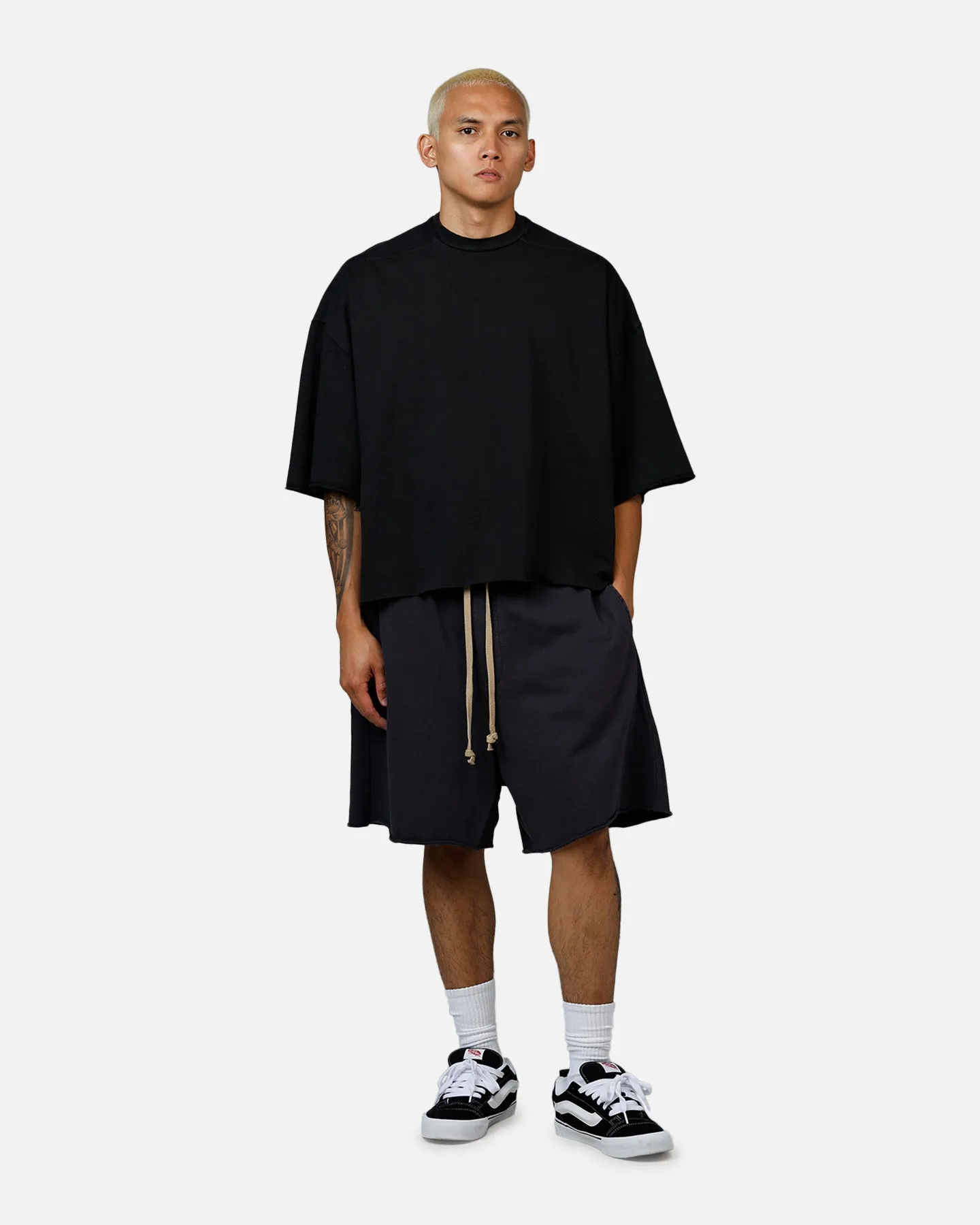 MNML Oversized Cargo Sweat Shorts Rust Denim shorts Flexible Movement Cut