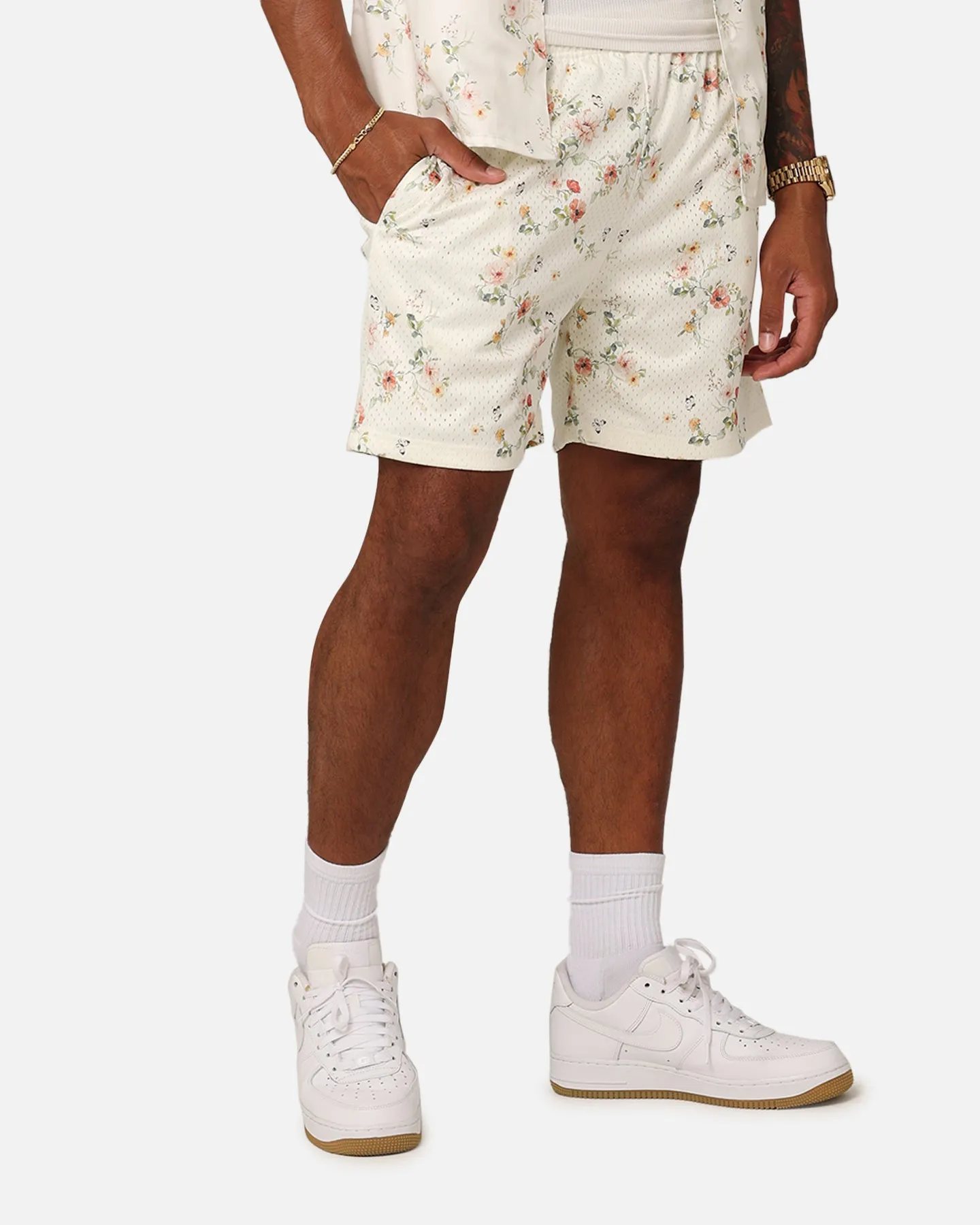Outdoor Essentials XXIII Anthony Mesh Shorts Cream/Red/White