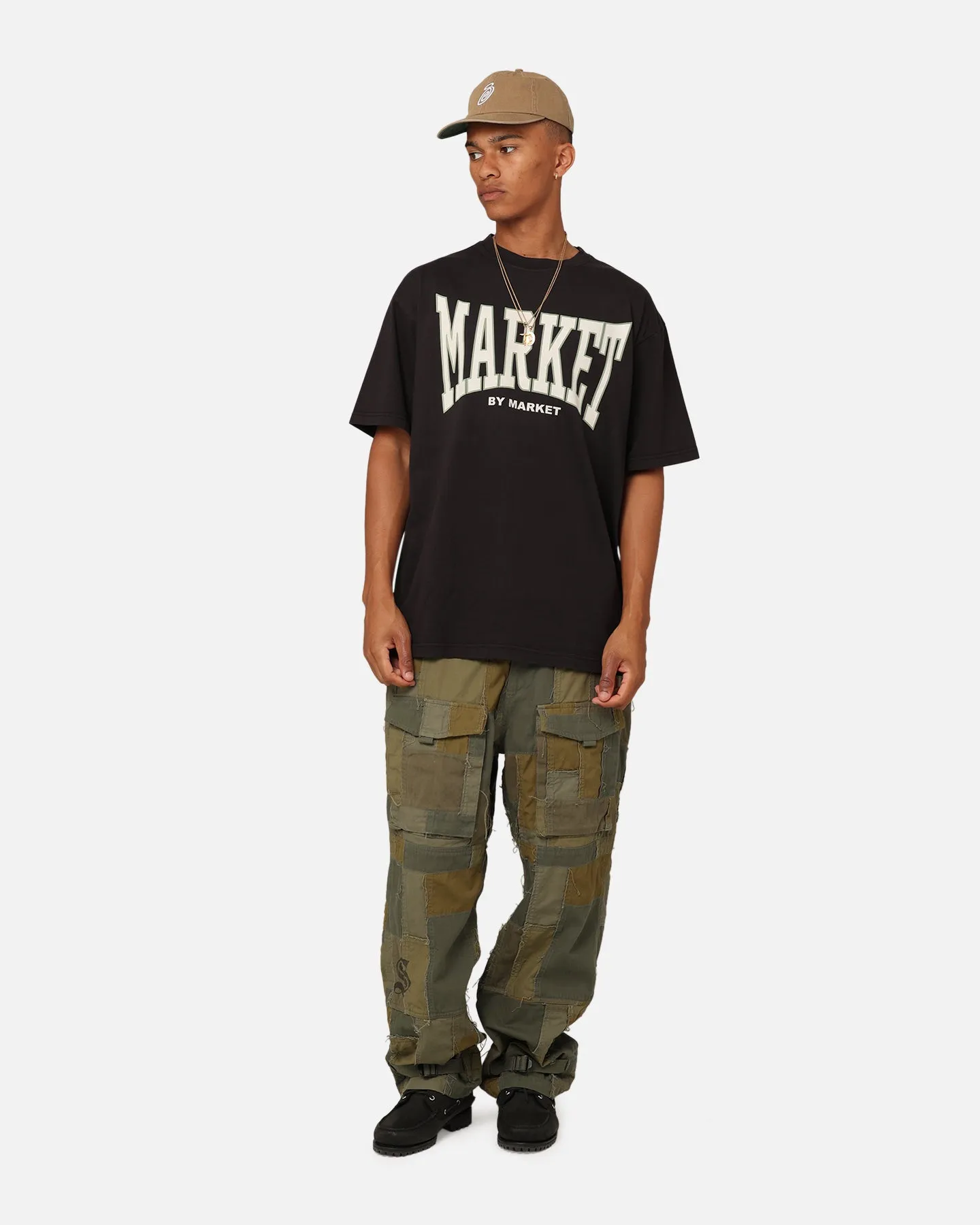 Organic Cotton Construction Cool and Comfortable Market Persistent Logo T-Shirt Washed Black