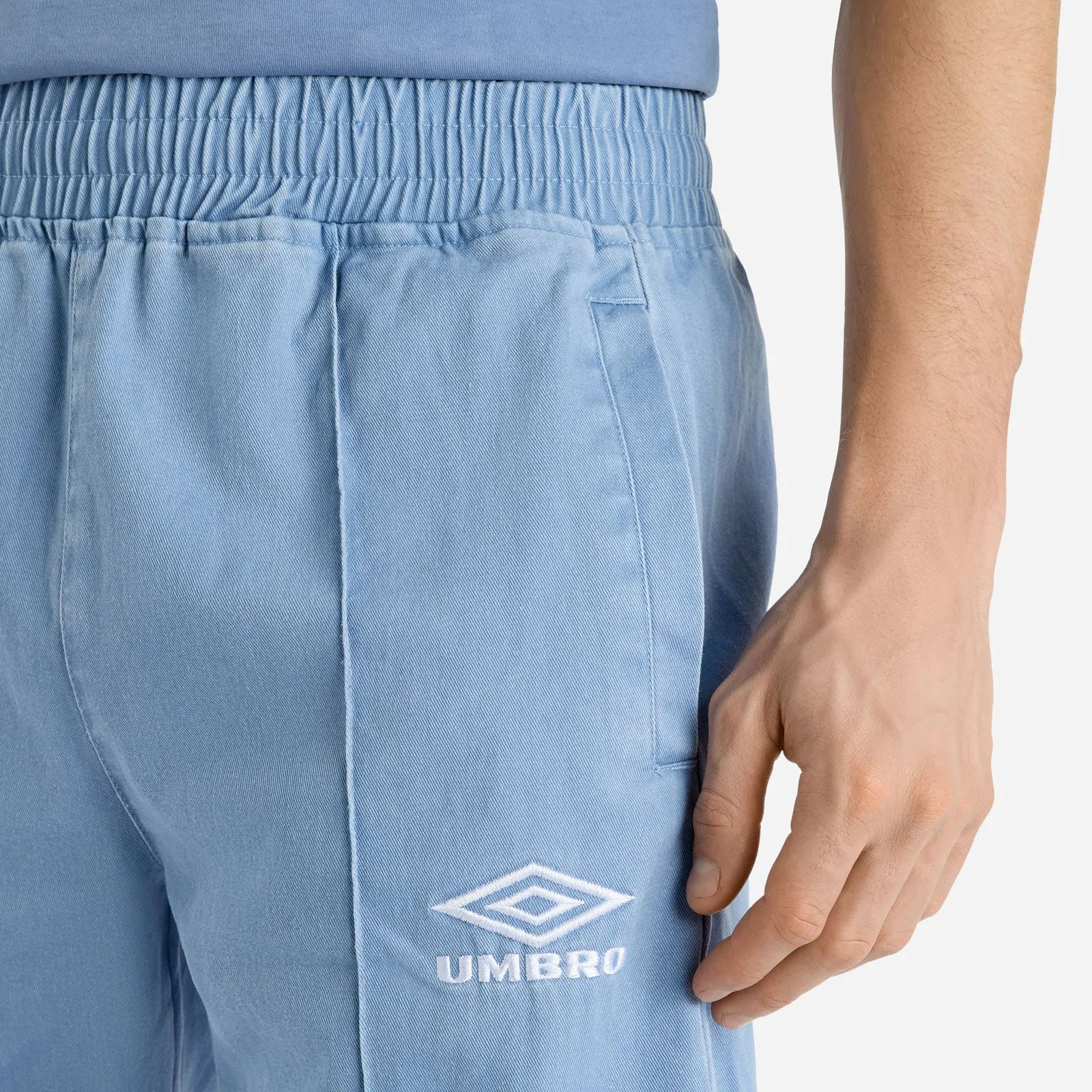 Umbro Legendary Iconic Drill Mens Regular-Fit Pant Chilly Comfort