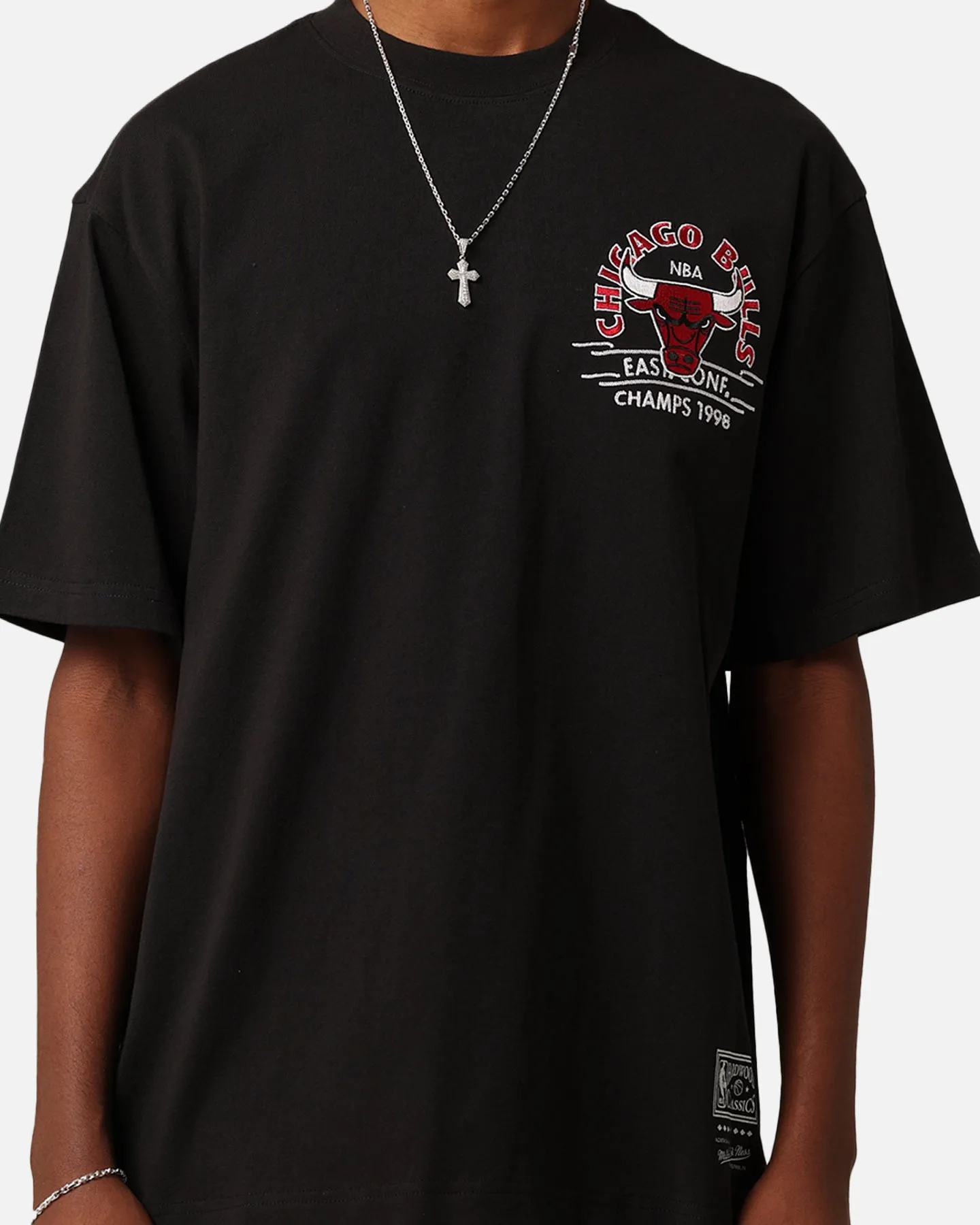 Spring Wear Mitchell & Ness Chicago Bulls Arch T-Shirt Faded Black