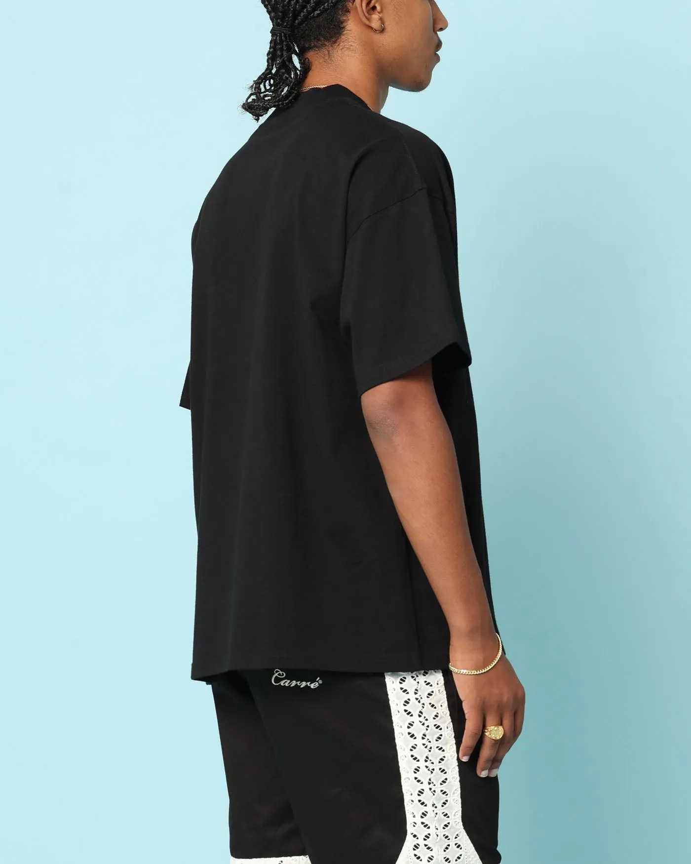Weekend Comfort Timeless Layering Carr?? Stallion Oversized T-Shirt Black