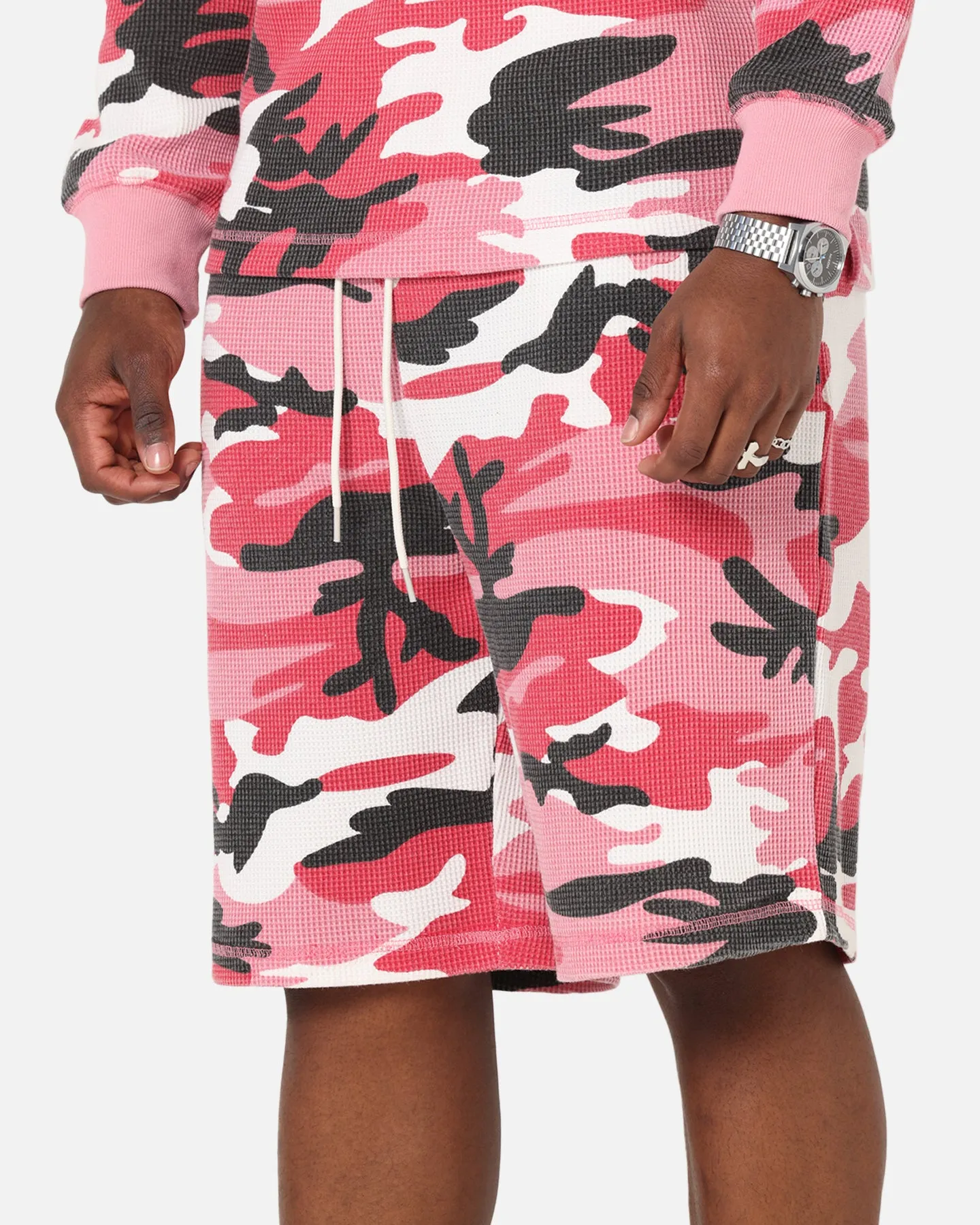 Versatile Piece XXIII Printed Thermal Shorts Pink Camo