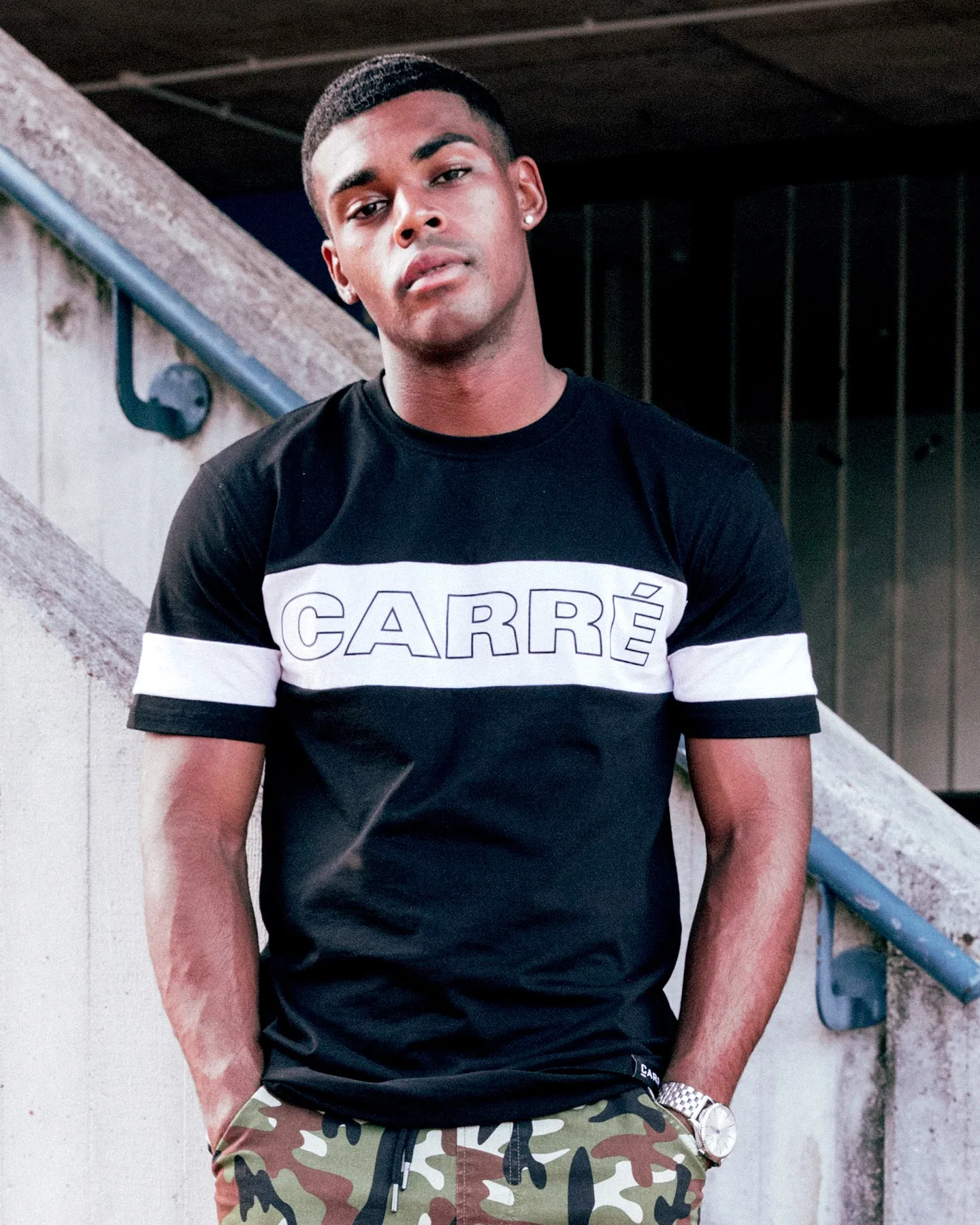 Tubular Knit Structure Carr?? Panneau Short Sleeve T-Shirt Black/White