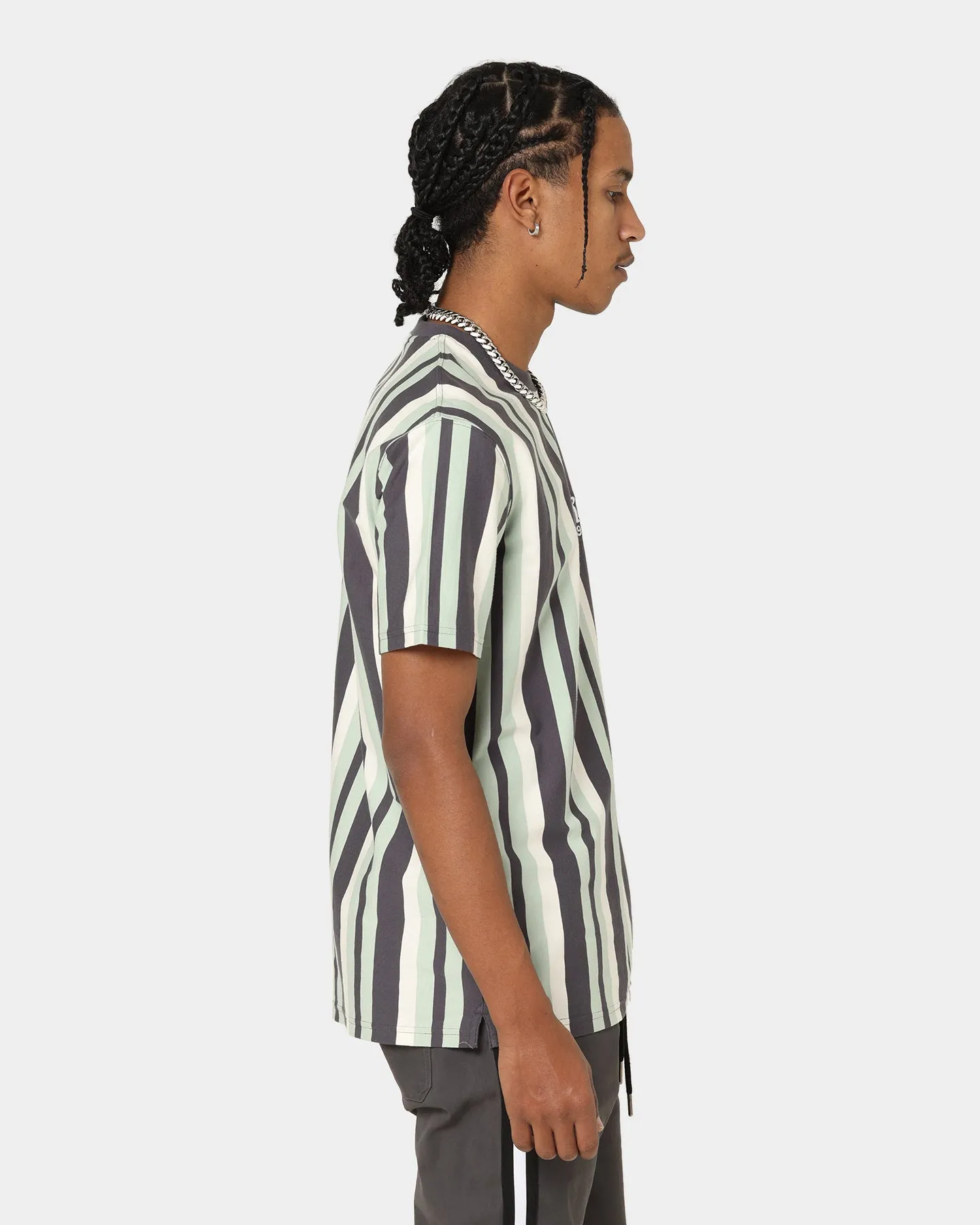 Carr?? La Band?? Classic T-Shirt Charcoal/Green Seamless construction