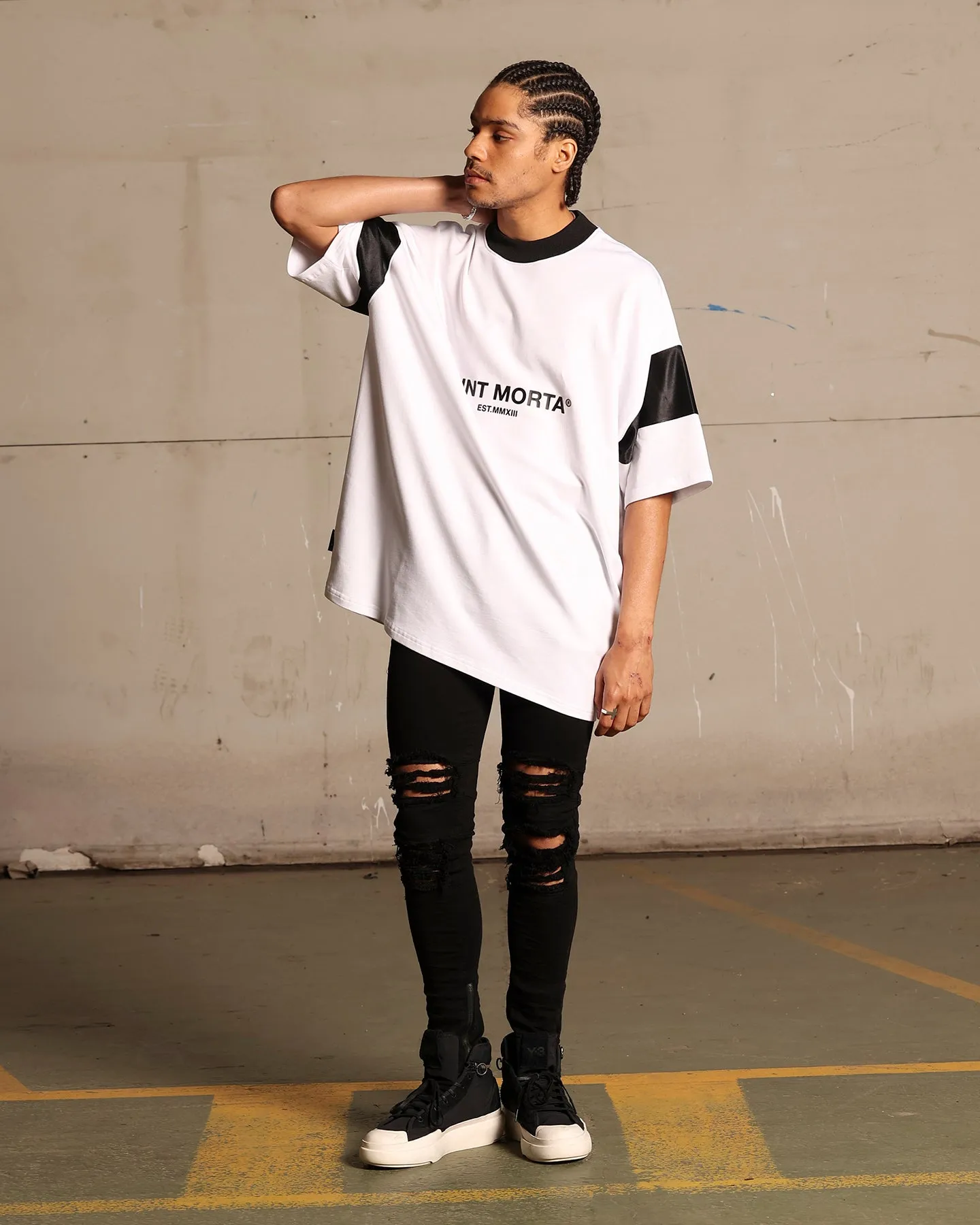 Saint Morta Box Panel T-Shirt White Cozy Vibe Wear Easy Style