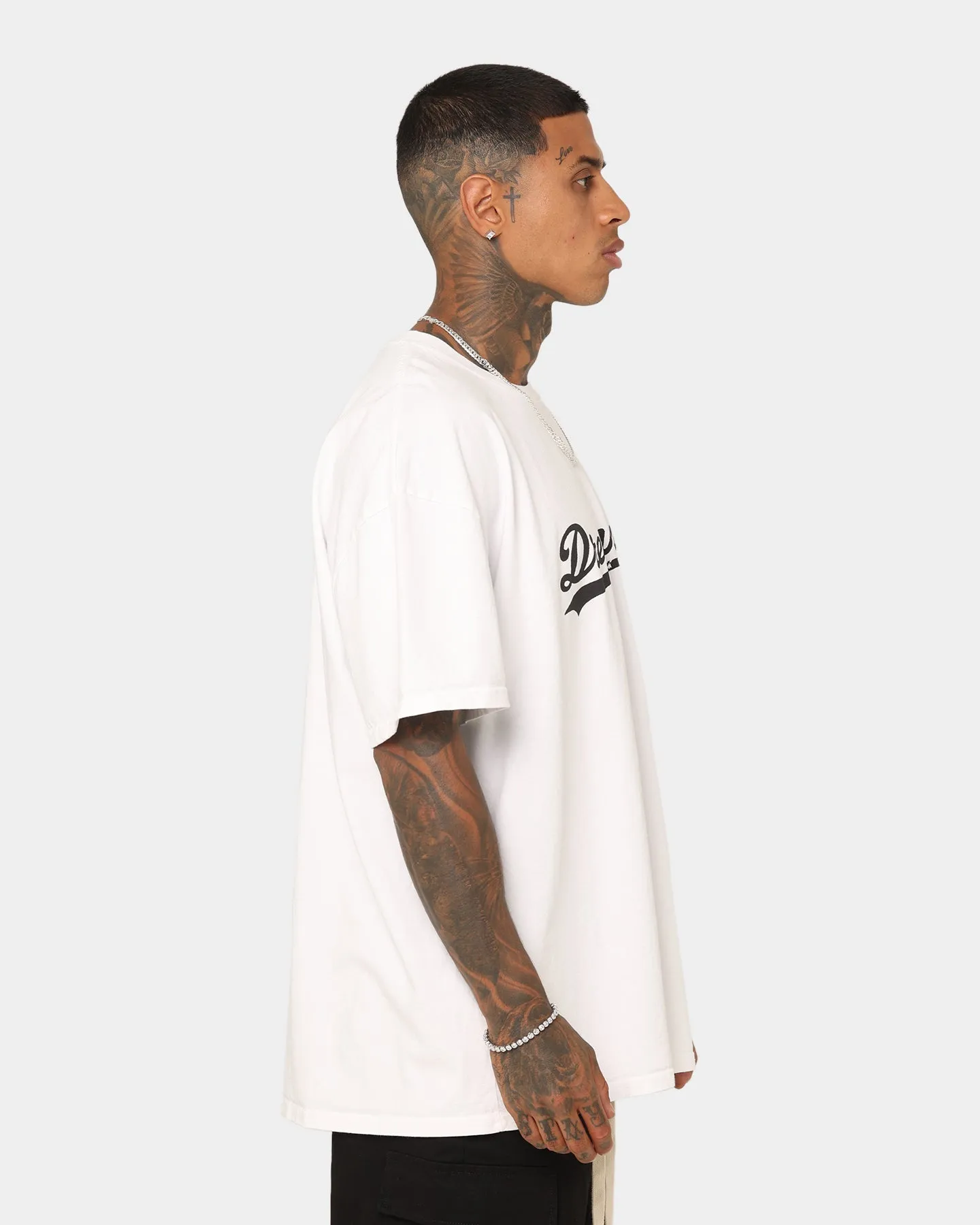 Award-winning Ultra Soft Texture Dreamville Dreamville Logo Vintage T-Shirt Off White