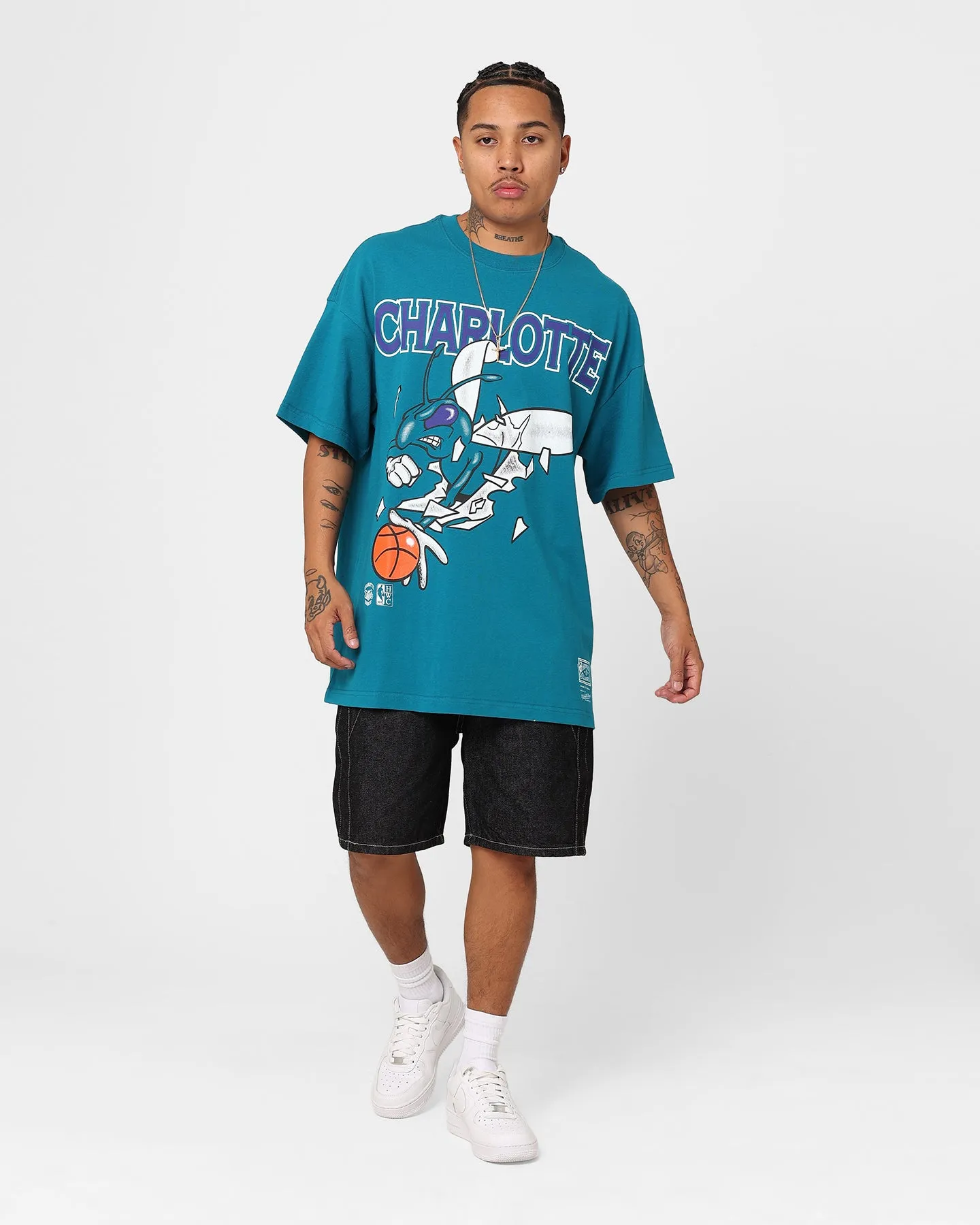 Active Outfit Mitchell & Ness Charlotte Hornets Break Free T-Shirt Hornets Teal
