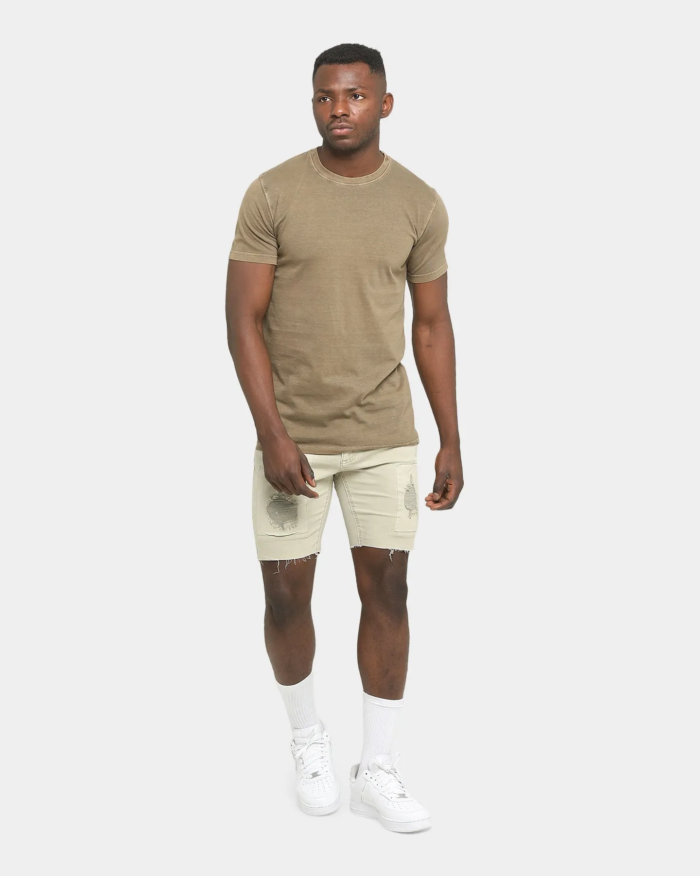 Well Made Standard Issue T-Shirt V2 Brown Pigment Fashion-Forward Fit
