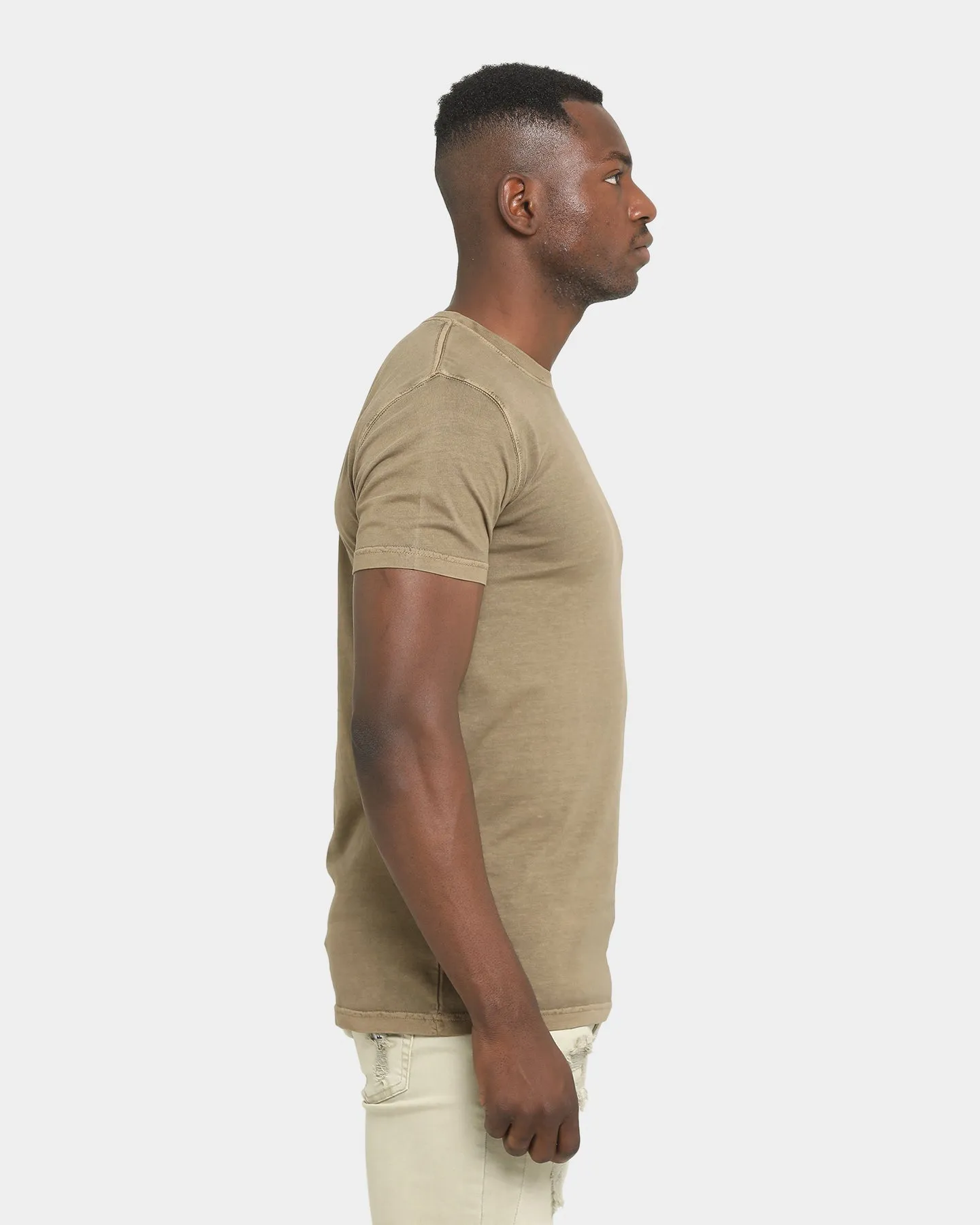 Well Made Standard Issue T-Shirt V2 Brown Pigment Printed design spandex blend