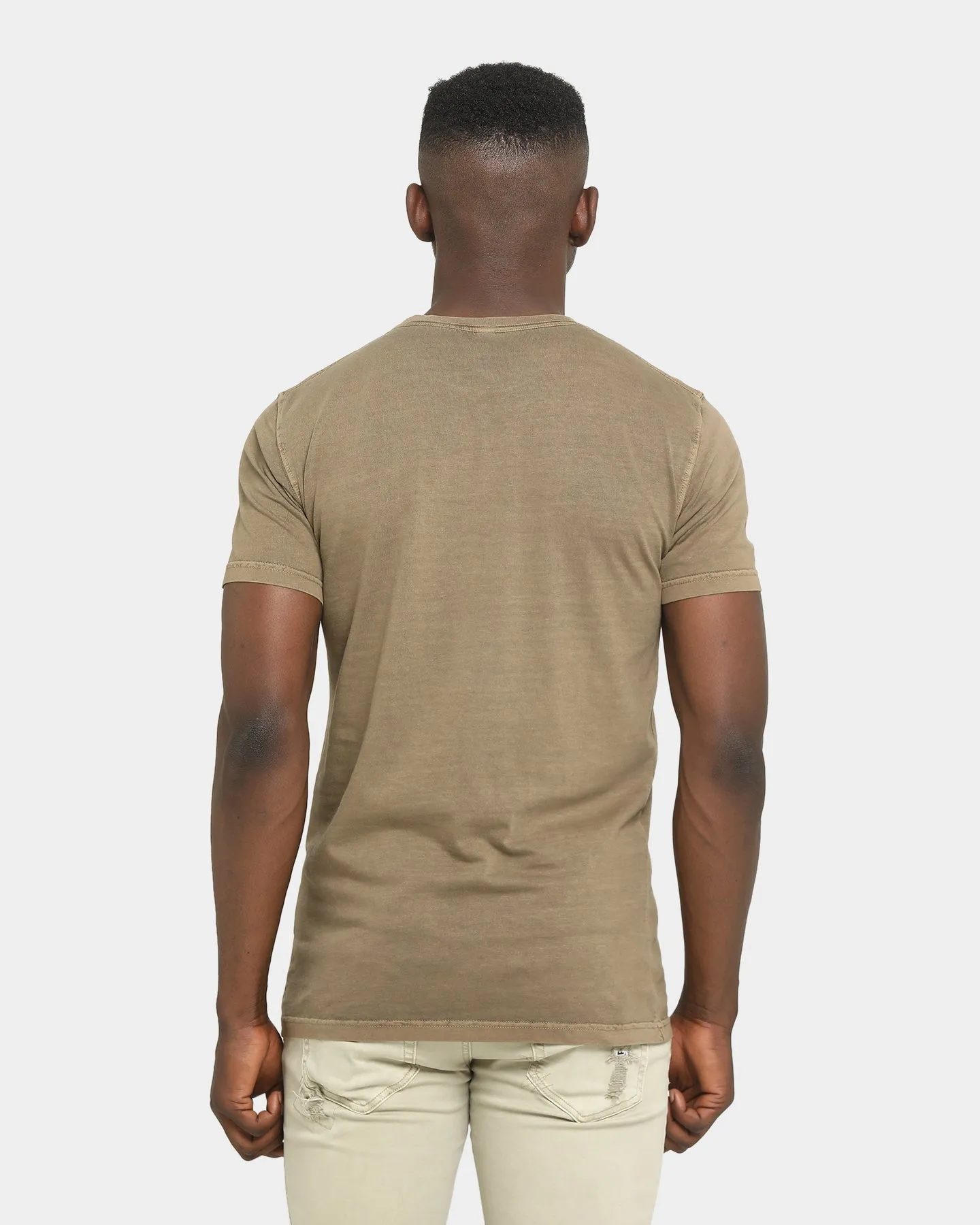 Well Made Standard Issue T-Shirt V2 Brown Pigment Everyday Casual Seamless construction
