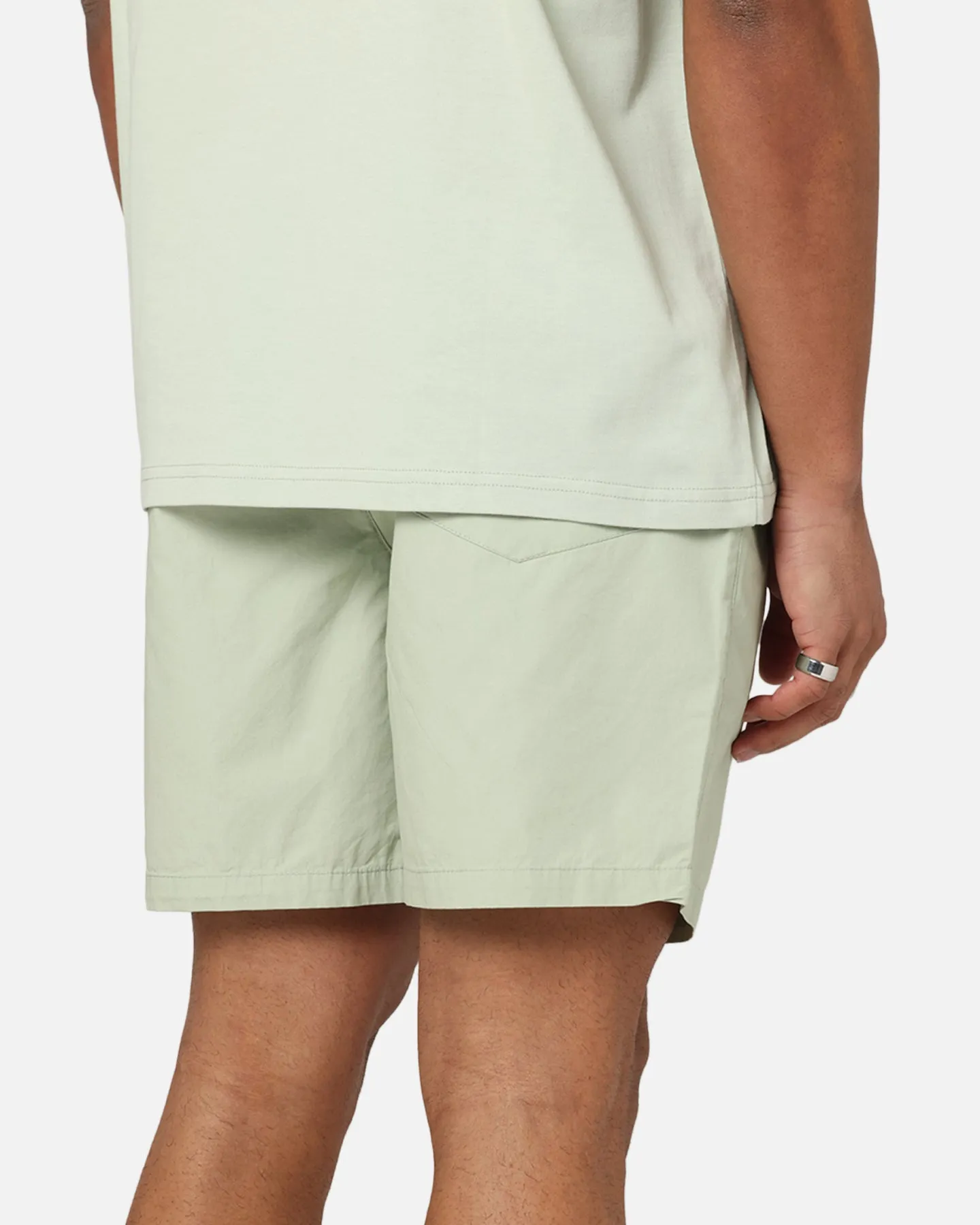 Carre Rose Beach Shorts Sage raincoat