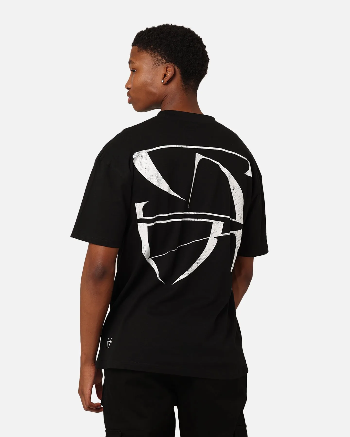 Soft Texture Essential Look Saint Morta Heretic T-Shirt Black