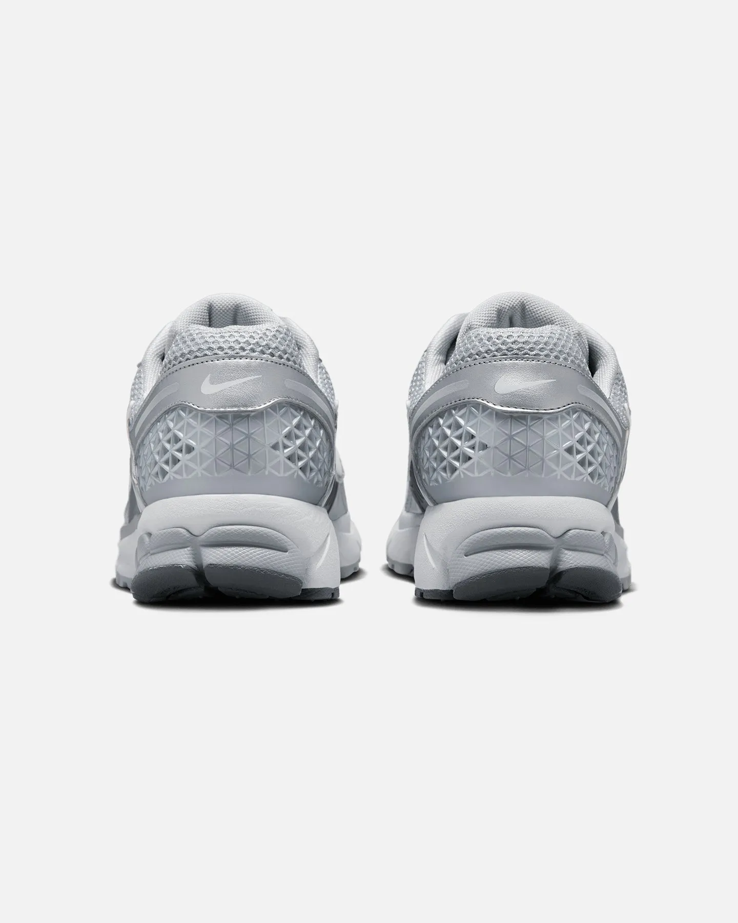 Nike Zoom Vomero 5 Wolf Grey/White Non Toxic Materials Calm Mood