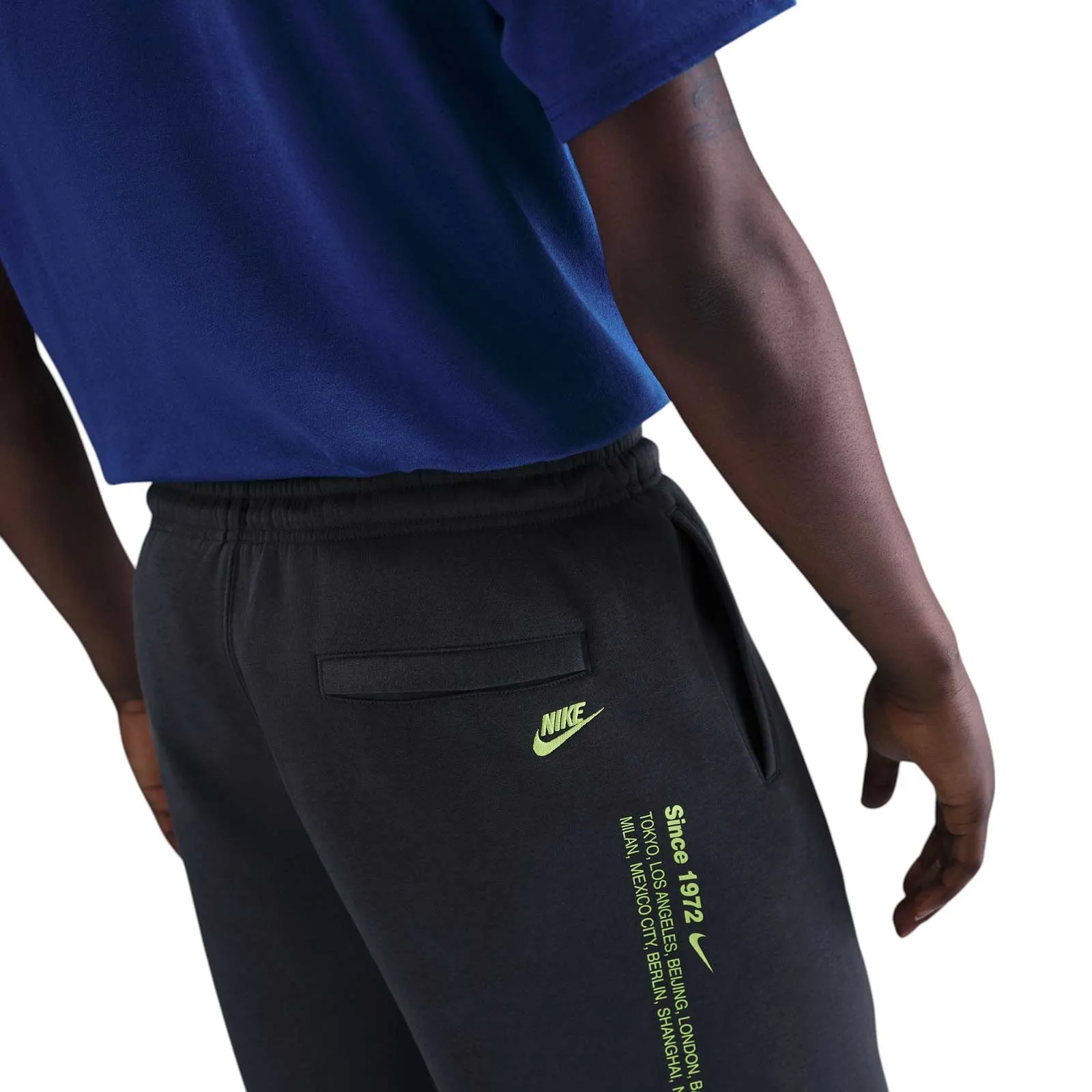 Nike Sportswear Club Mens Fleece Shorts QuickReleaseBuckle