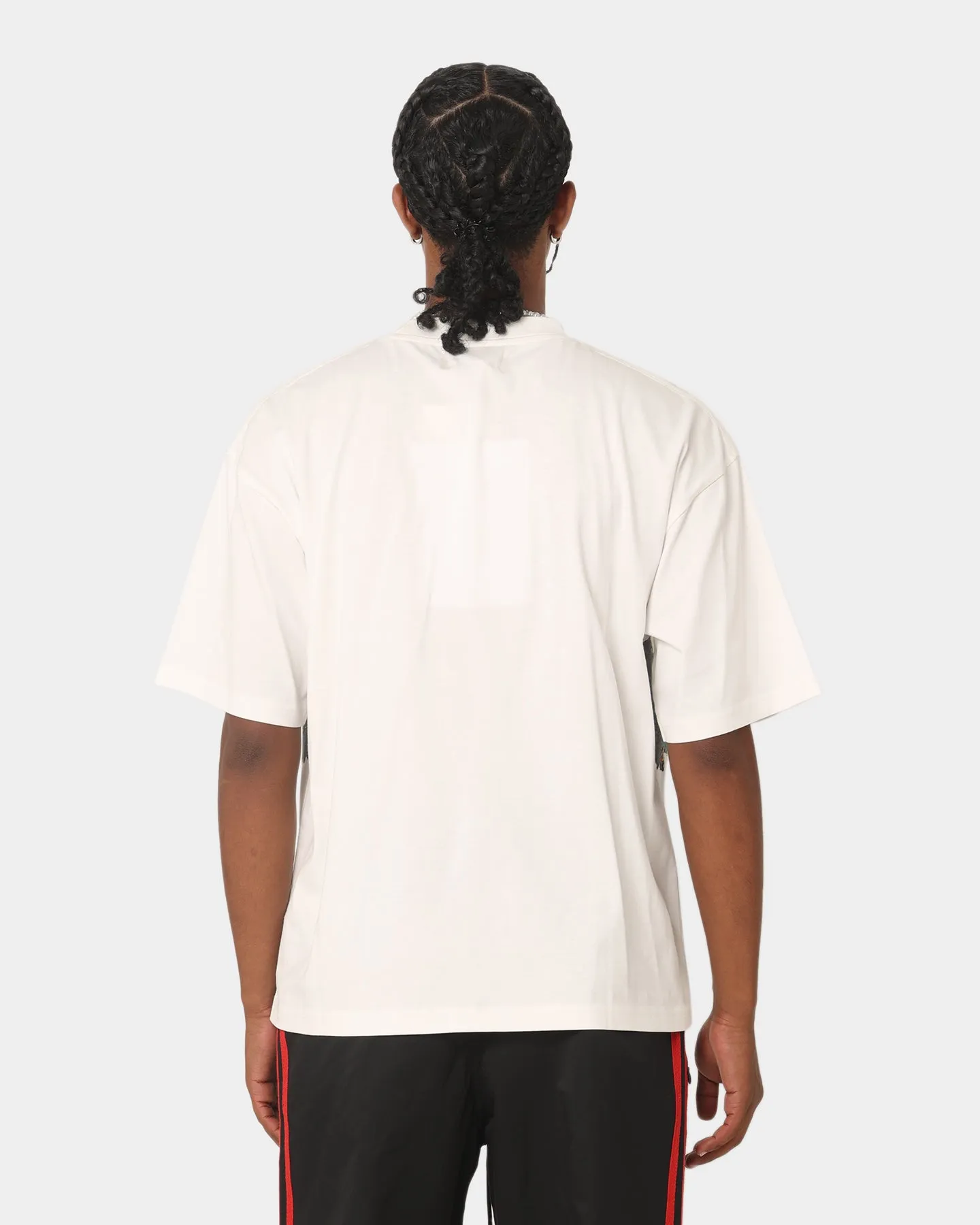 404 Oasis Vintage T-Shirt Off White Soft and Relaxed All-Season Comfort Wear