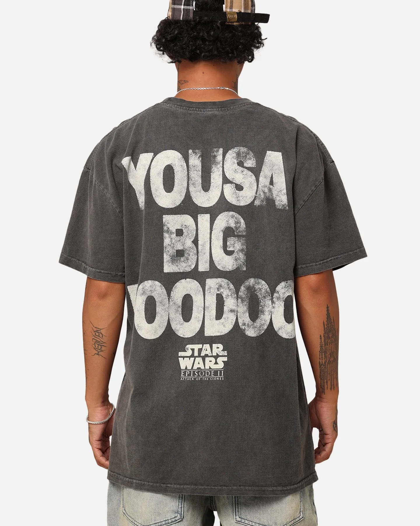Standard Body Fit Layered Hem Design Star Wars Jar Jar Binks Heavyweight T-Shirt Black Wash