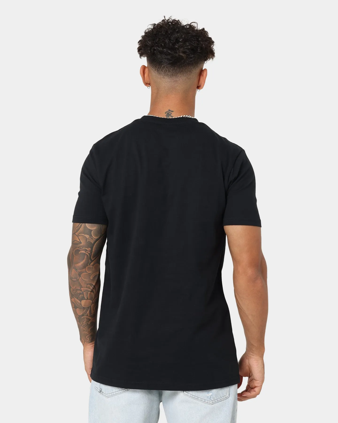 Unique Design Active Trend Ellesse Pinupo T-Shirt Black