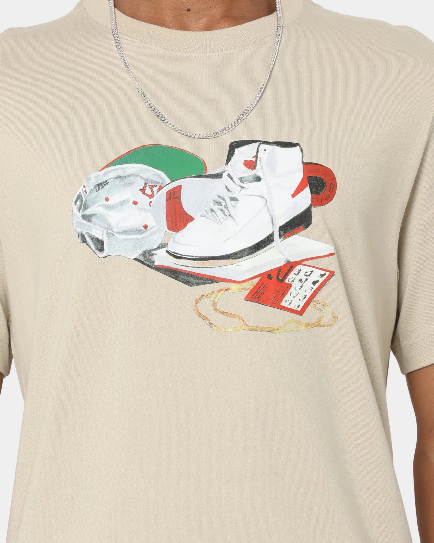 Jordan Flight Artist Series Graphic T-Shirt Rattan/White Chic Design Side Vent Design