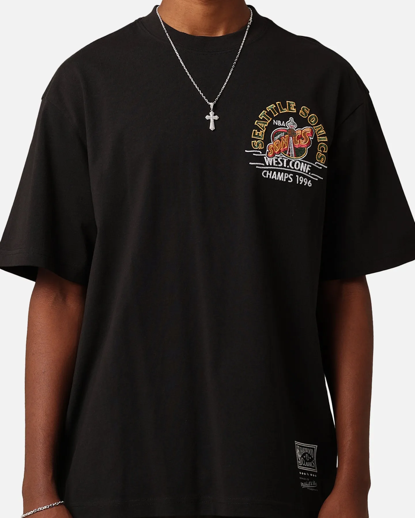 Athletic Wear Mitchell & Ness Seattle Sonics Arch T-Shirt Faded Black