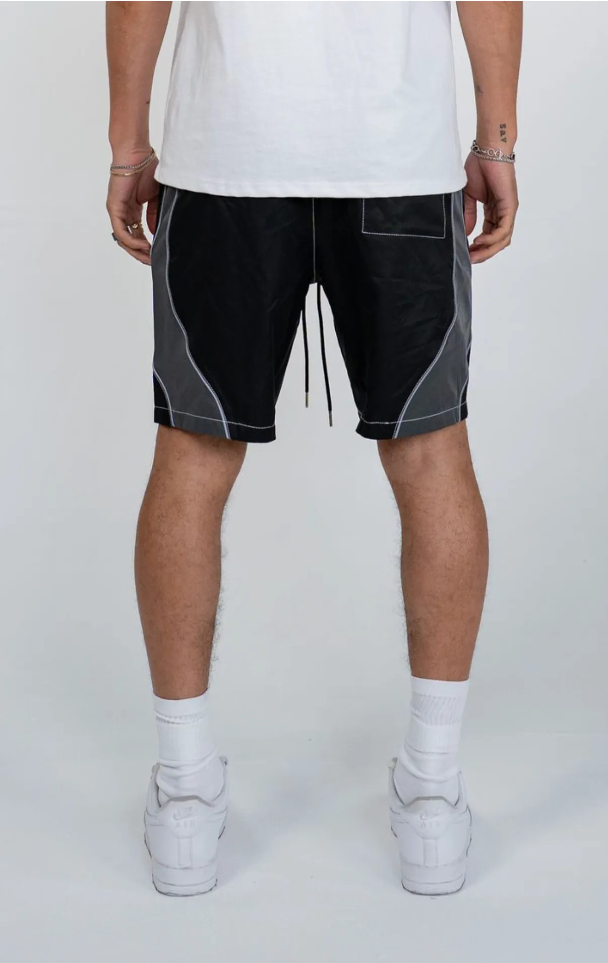 Warm Sweater TemperatureRegulatingLining EPTM MONTANA SHORTS (Black)