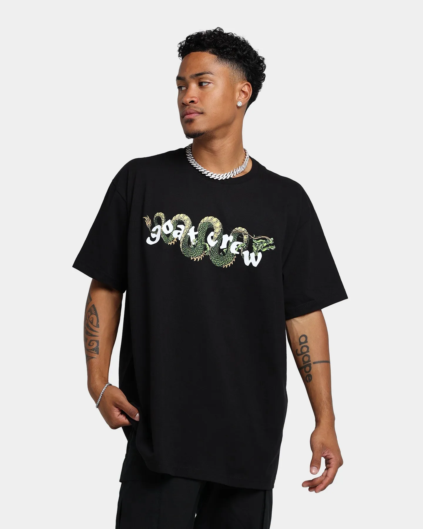 Boat Neck Goat Crew Sleeping Dragons T-Shirt Black