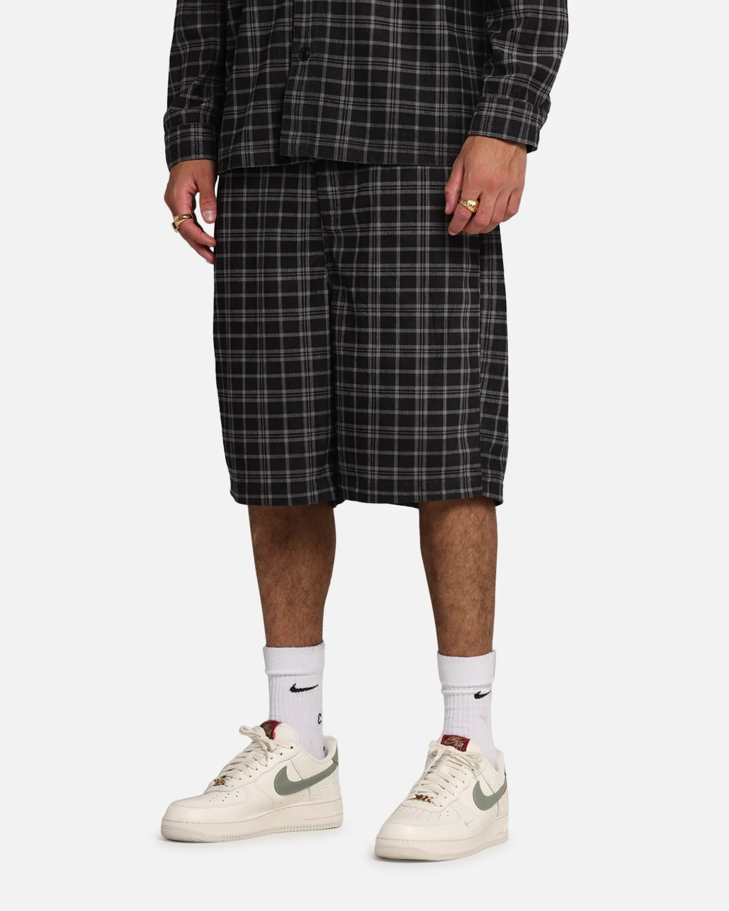 Regal Glow XXIII Plaid Corduroy Jorts Black/Grey