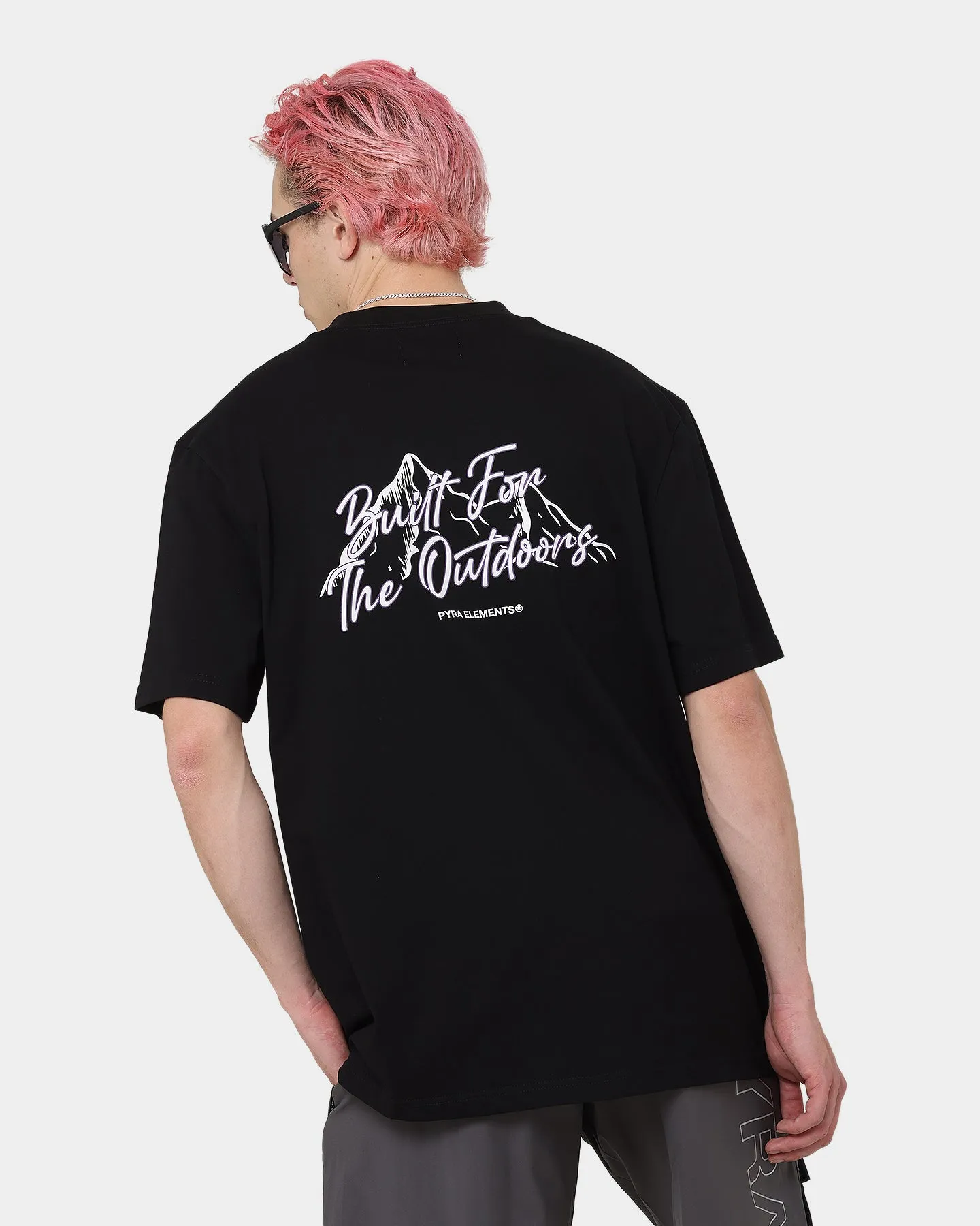 UltraSoftBrushedInterior PYRA Mountain T-Shirt Black/White