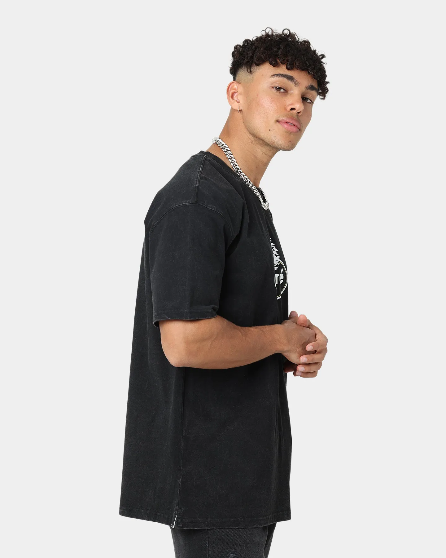 Simple Yet Elegant Carre Gasoline T-Shirt Black Wash