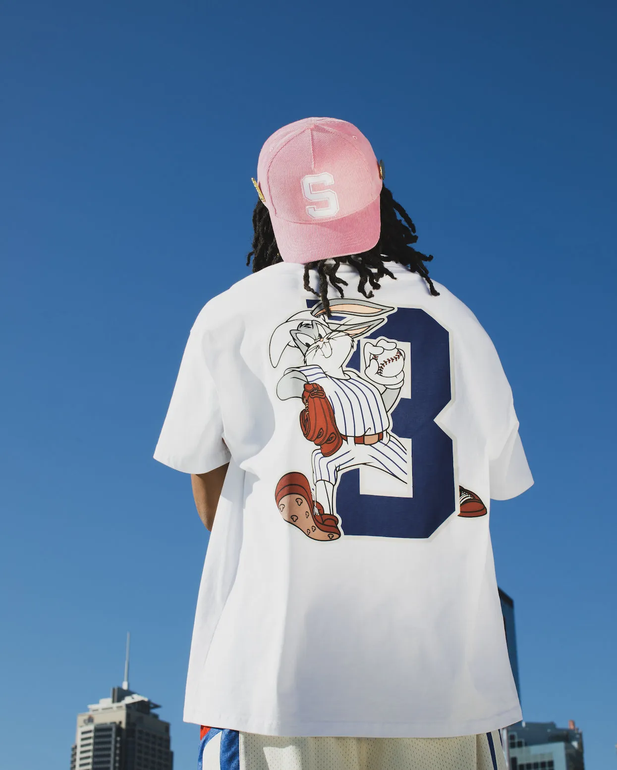 Athletic and Cool Starter X Looney Tunes Bugs Baseball T-Shirt White